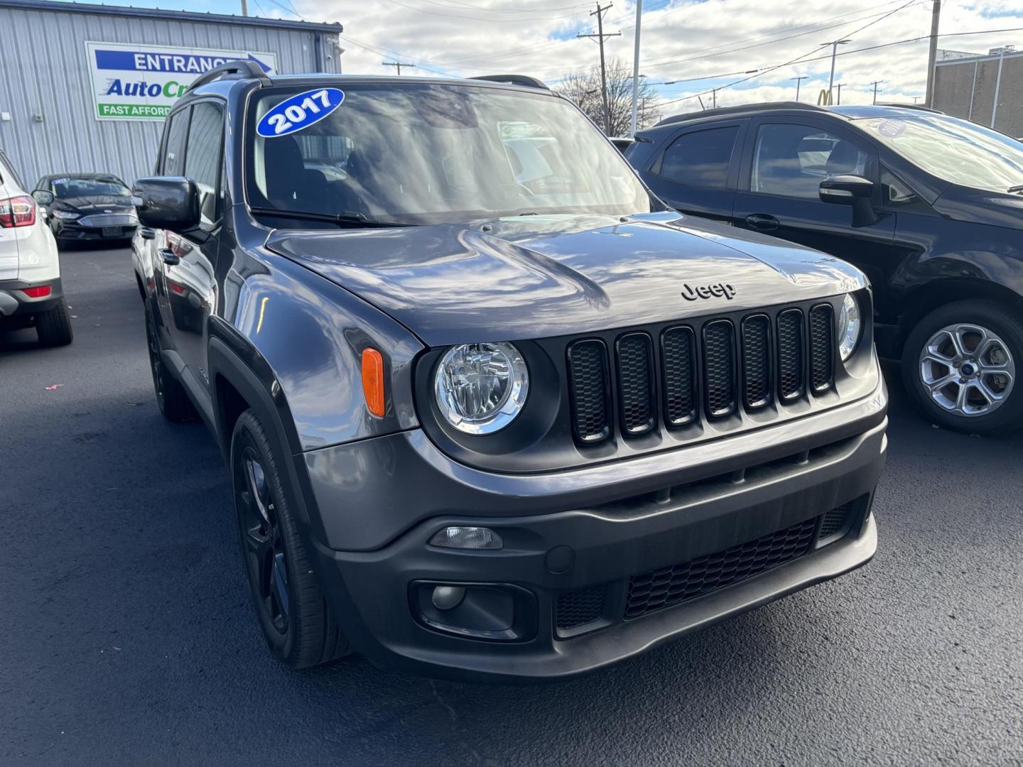 2017 GRAY Jeep RENEGADE LATITUDE Latitude FWD (ZACCJABB2HP) with an 2.4L L4 DOHC 16V engine, 6M transmission, located at 100 West Coliseum Boulevard, Fort Wayne, IN, 46805, (260) 471-0567, 41.118340, -85.141014 - 2017 Jeep RENEGADE LATITUDE Latitude FWD - Photo#1