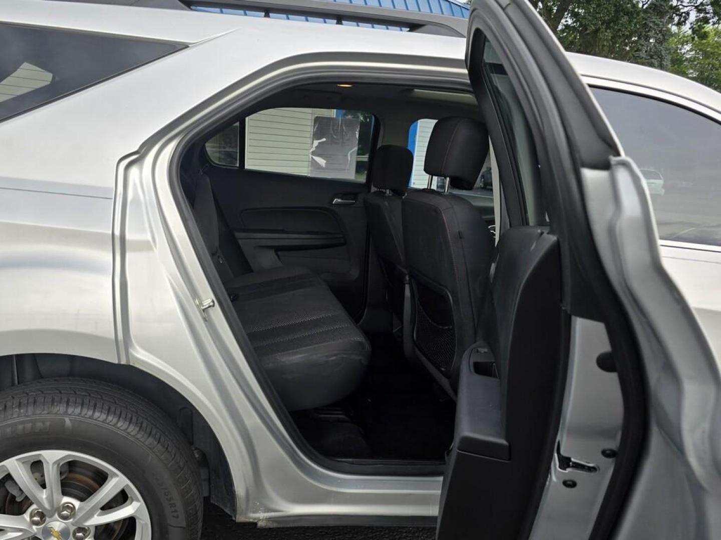 2016 SILVER CHEVROLET EQUINOX LT (2GNALCEK5G1) with an Other engine, located at 5744 Central Avenue, Toledo, OH, 43615, (419) 724-0130, 41.676781, -83.682137 - 2016 CHEVROLET EQUINOX LT - Photo#8