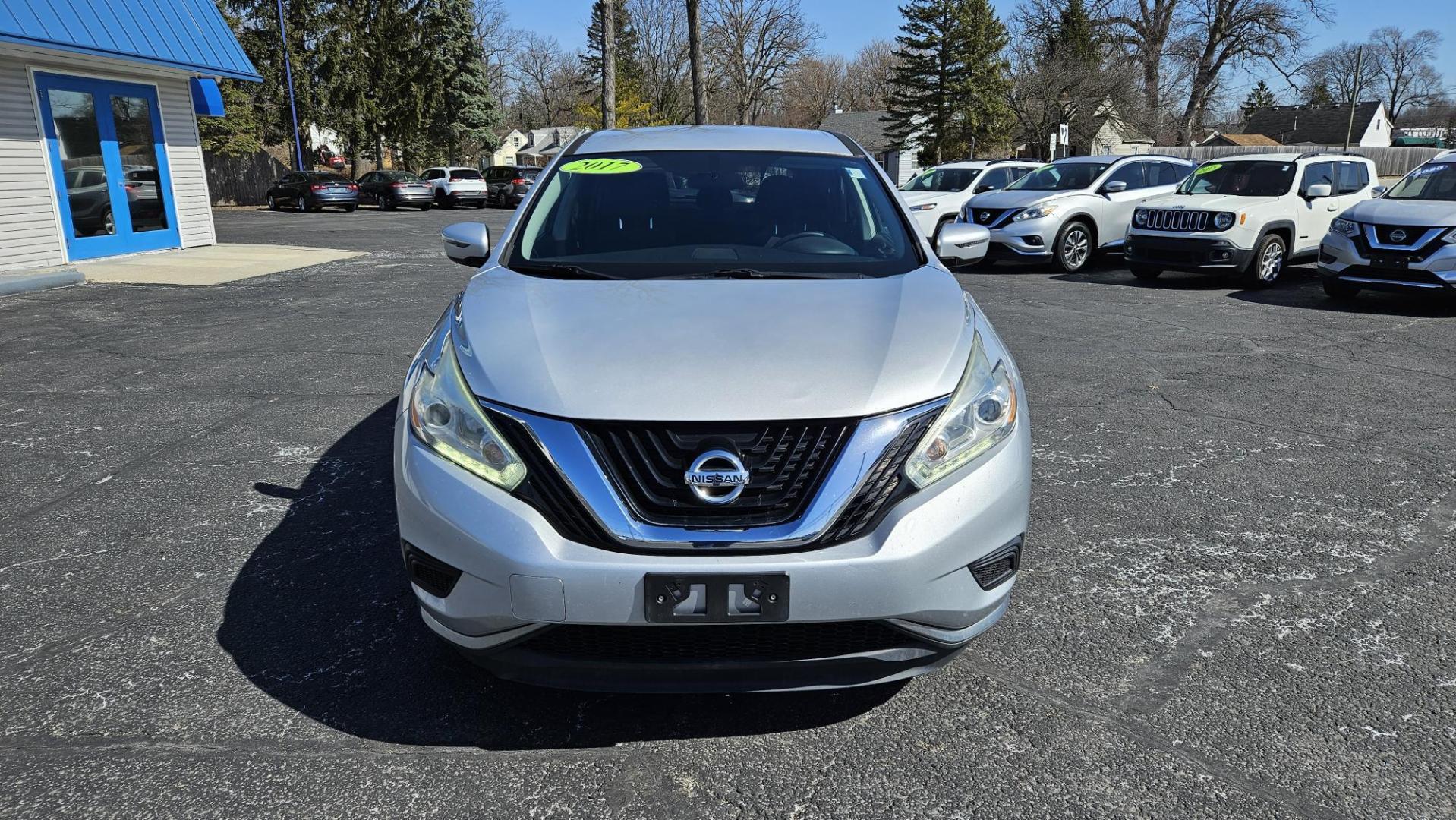 2017 SILVER Nissan MURANO S; SL; PLATIN (5N1AZ2MG4HN) with an Other engine, located at 5744 Central Avenue, Toledo, OH, 43615, (419) 724-0130, 41.676781, -83.682137 - 2017 Nissan MURANO S; SL; PLATIN - Photo#2