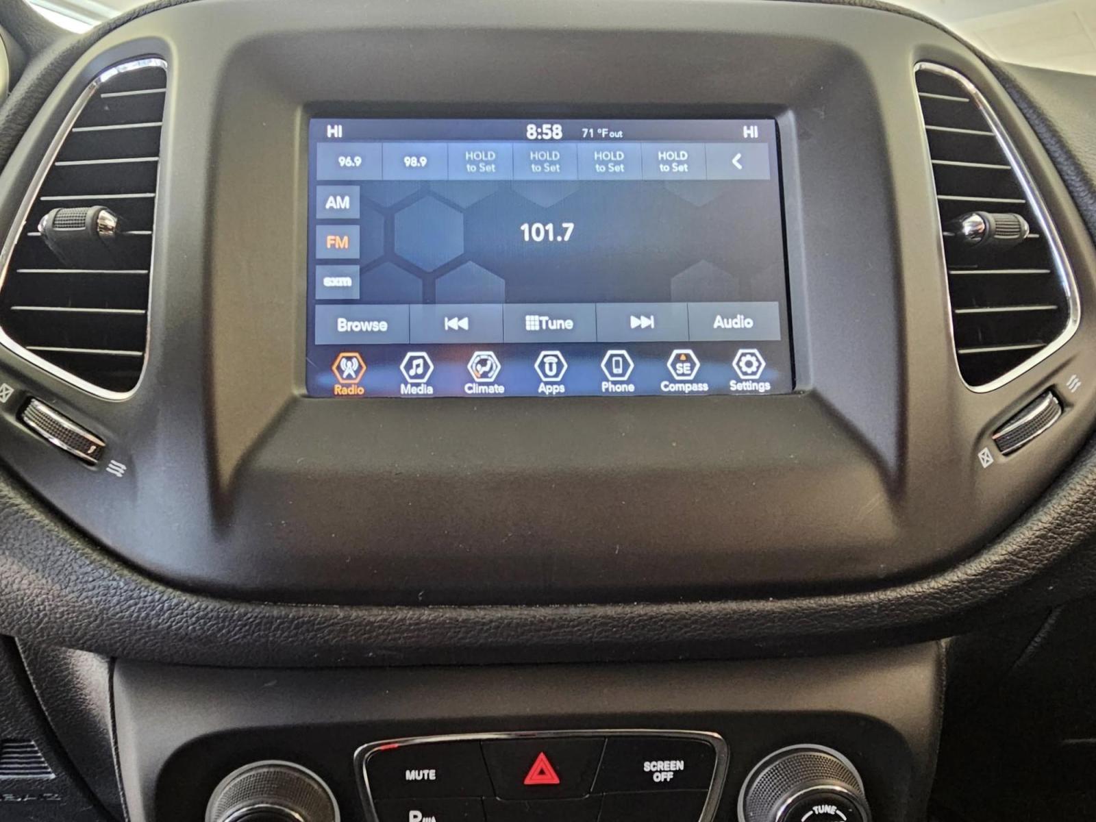 2018 RED Jeep COMPASS SPORT (3C4NJCAB7JT) with an Other engine, located at 502 South Main Street, Columbia City, IN, 46725, (260) 244-4645, 41.151382, -85.490578 - 2018 Jeep COMPASS SPORT - Photo#6
