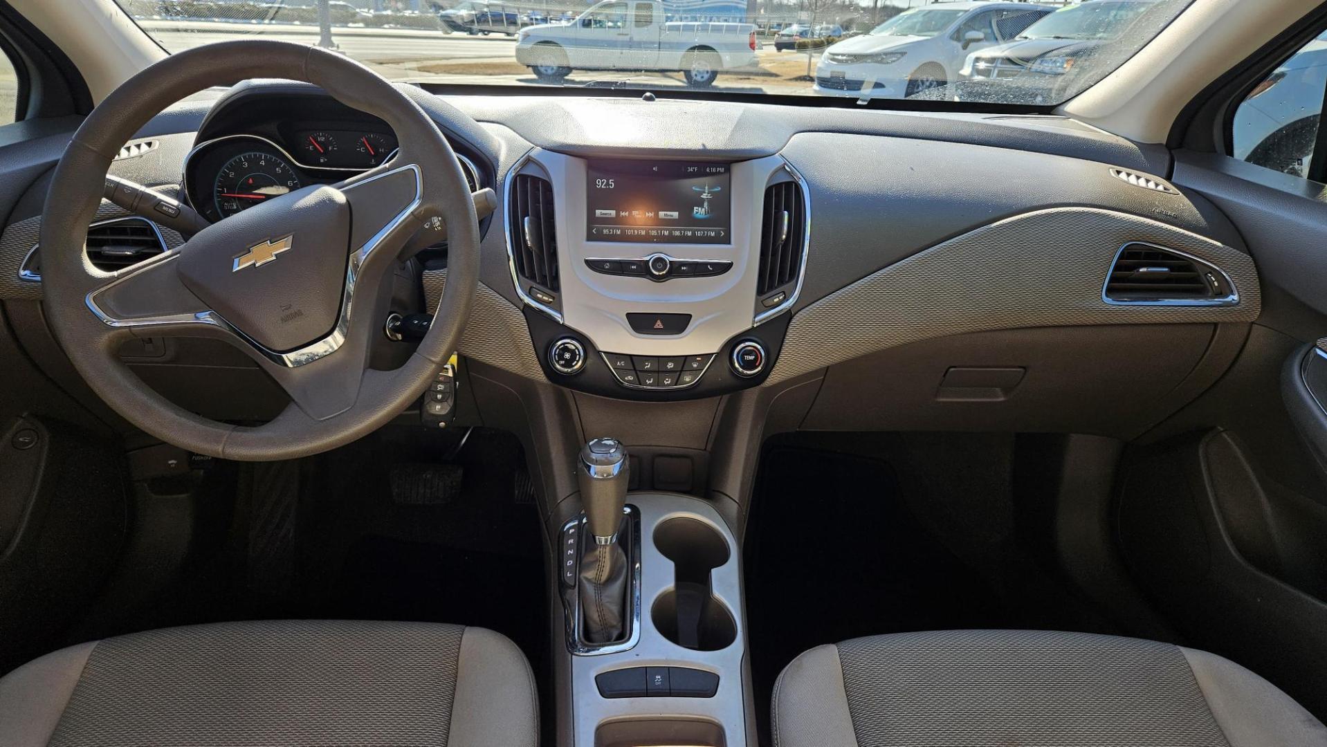 2016 WHITE Chevrolet CRUZE (1G1BC5SM9G7) with an Other engine, located at 5744 Central Avenue, Toledo, OH, 43615, (419) 724-0130, 41.676781, -83.682137 - 2016 Chevrolet CRUZE - Photo#5