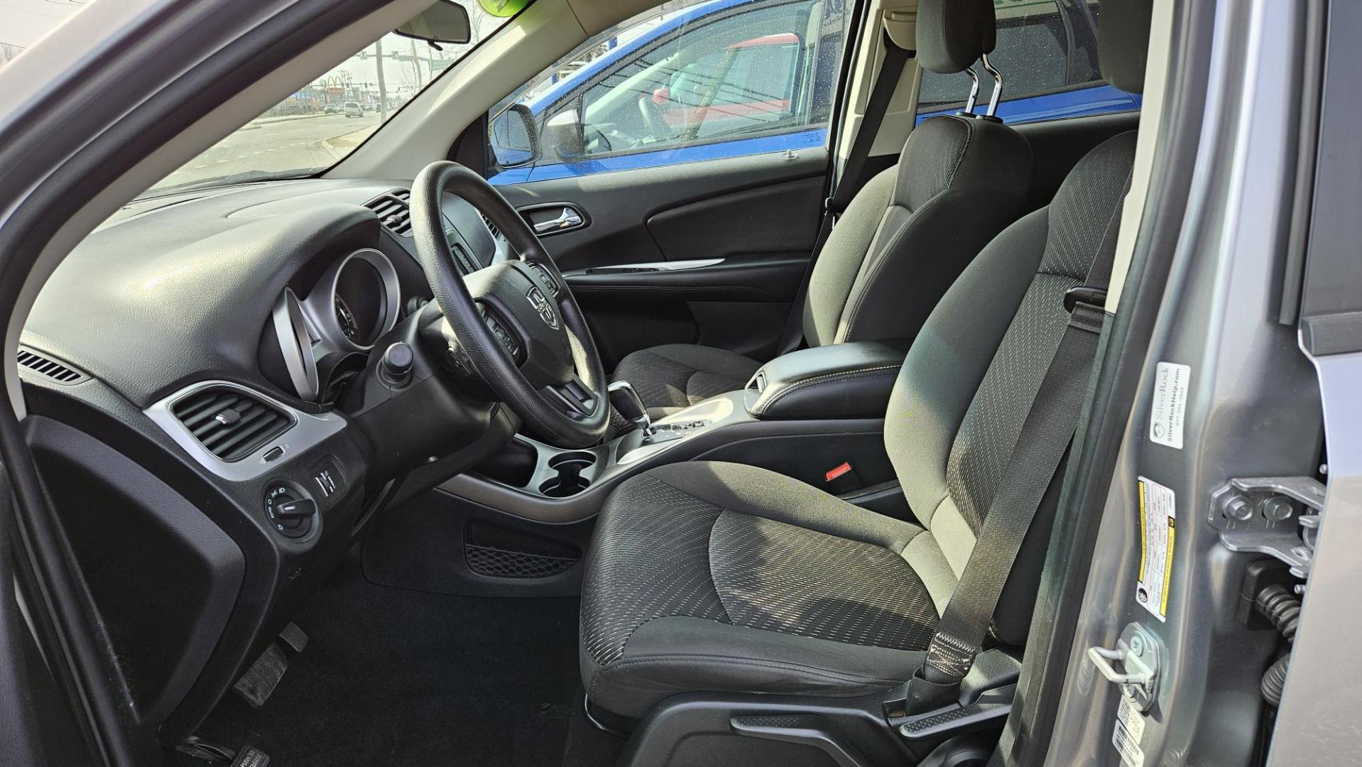 2018 Dodge JOURNEY SE (3C4PDCAB2JT) with an Other engine, located at 5744 Central Avenue, Toledo, OH, 43615, (419) 724-0130, 41.676781, -83.682137 - 2018 Dodge JOURNEY SE - Photo#4