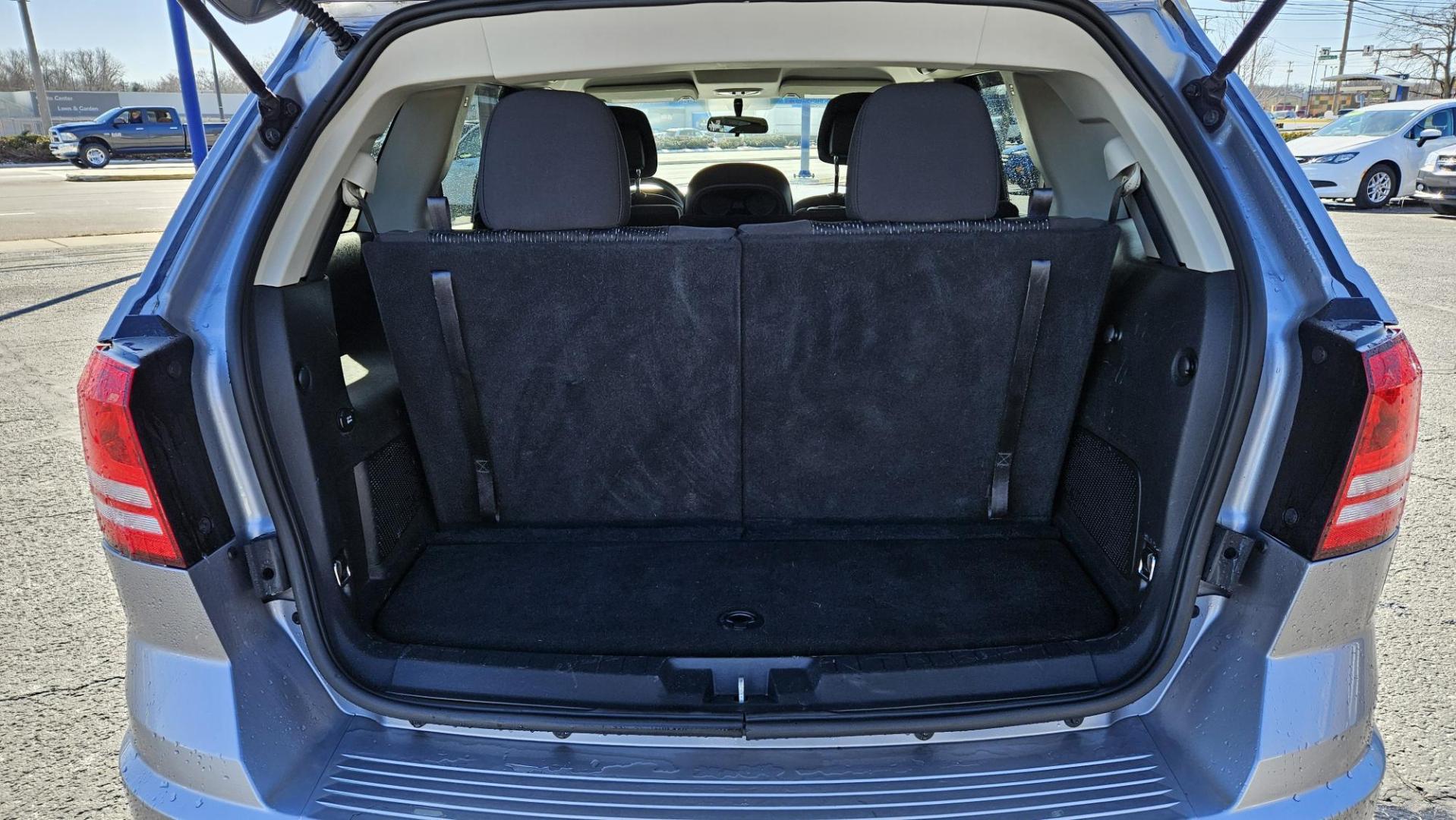 2018 Dodge JOURNEY SE (3C4PDCAB2JT) with an Other engine, located at 5744 Central Avenue, Toledo, OH, 43615, (419) 724-0130, 41.676781, -83.682137 - 2018 Dodge JOURNEY SE - Photo#9