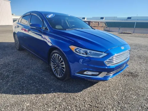 2017 Ford FUSION SE 