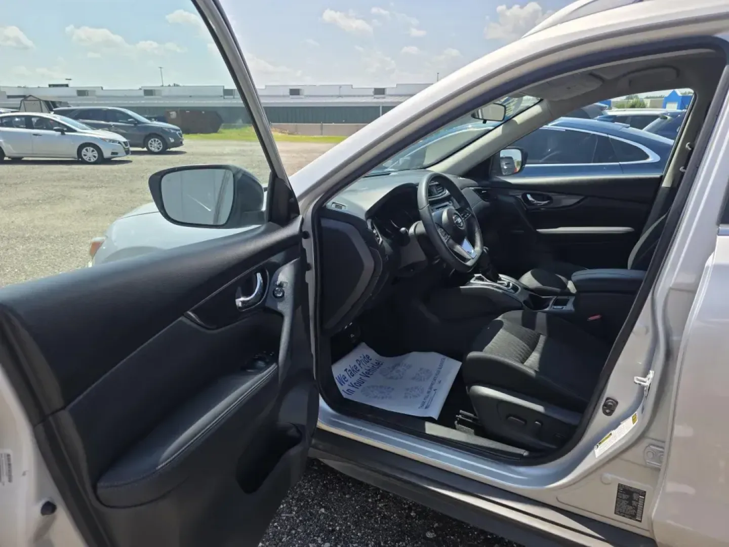 2017 Nissan Rogue (KNMAT2MV6HP) with an Other engine, located at 15 Petro Dr, Warsaw, IN, 46582, (574) 306-0055, 41.273563, -85.857544 - Are you ready to elevate your daily commute and weekend adventures? Discover the perfect blend of style, comfort, and reliability with this 2017 Nissan Rogue, now available at Auto Credit in Warsaw, Indiana. This versatile 4-door wagon is designed for modern lifestyles, making it an ideal choice for - Photo#2