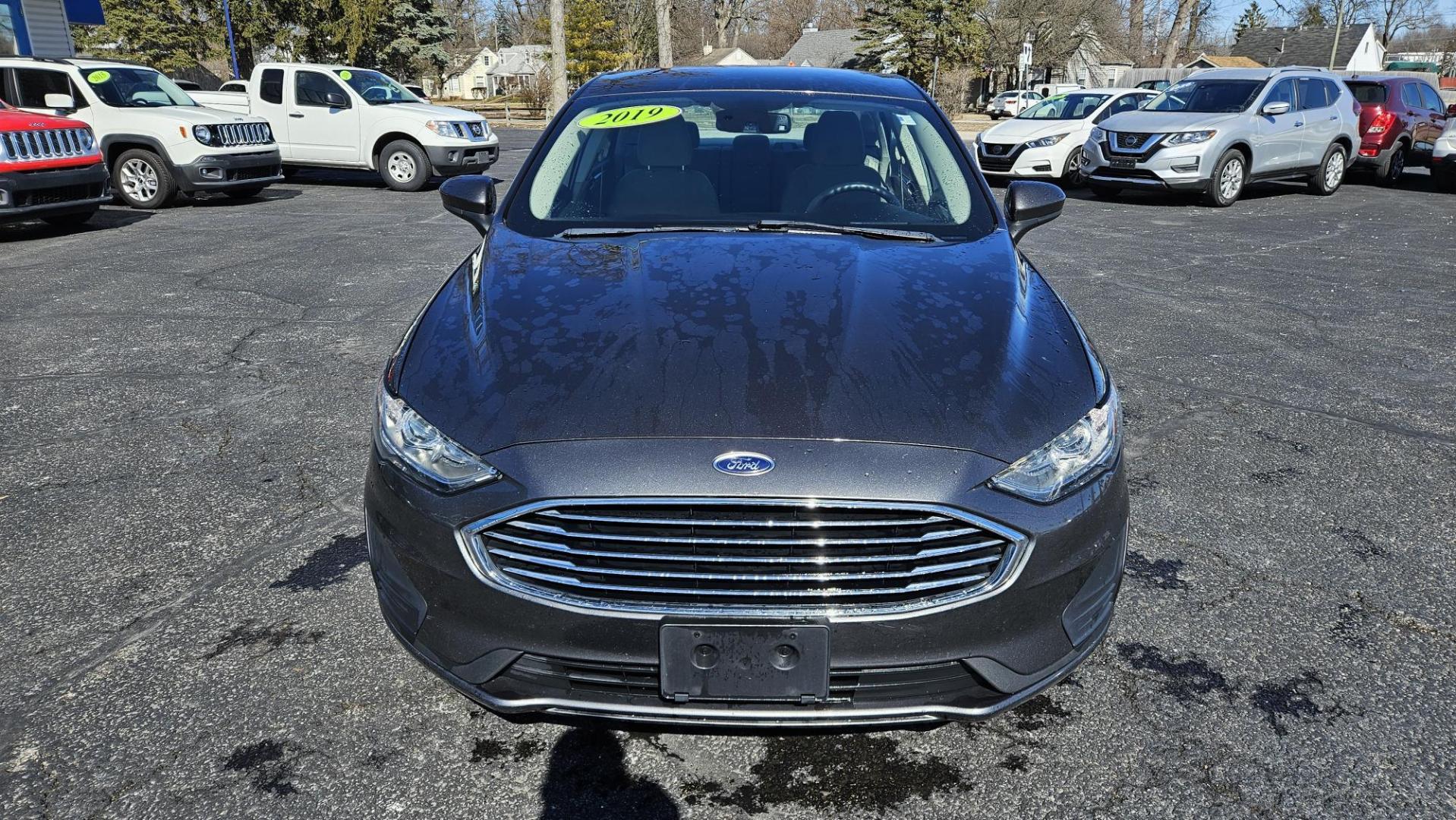 2019 Ford FUSION SE (3FA6P0H73KR) with an Other engine, located at 5744 Central Avenue, Toledo, OH, 43615, (419) 724-0130, 41.676781, -83.682137 - 2019 Ford FUSION SE - Photo#2