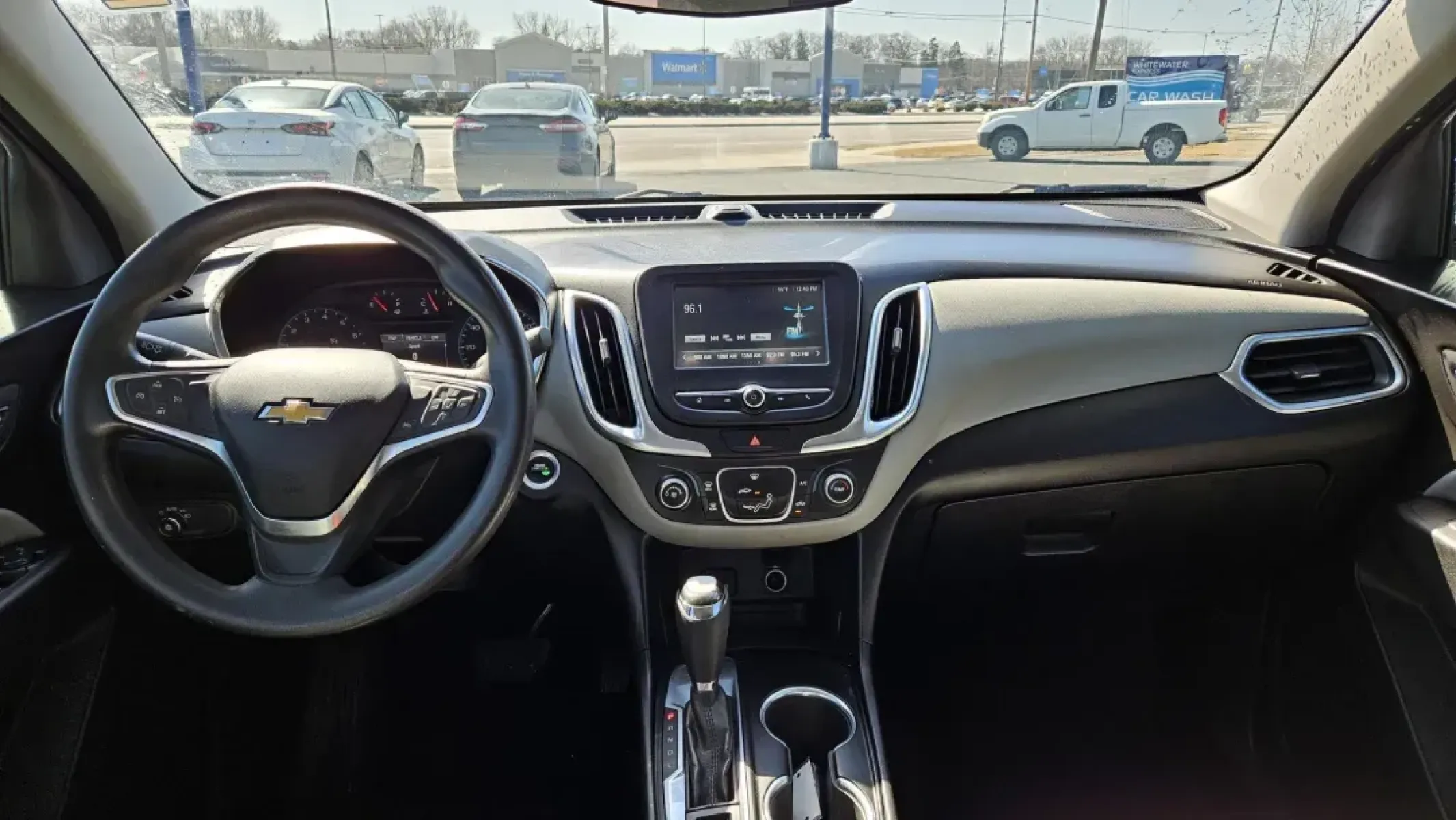 2018 Chevrolet EQUINOX LS (2GNAXHEV8J6) with an Other engine, located at 5744 Central Avenue, Toledo, OH, 43615, (419) 724-0130, 41.676781, -83.682137 - 2018 Chevrolet EQUINOX LS - Photo#6