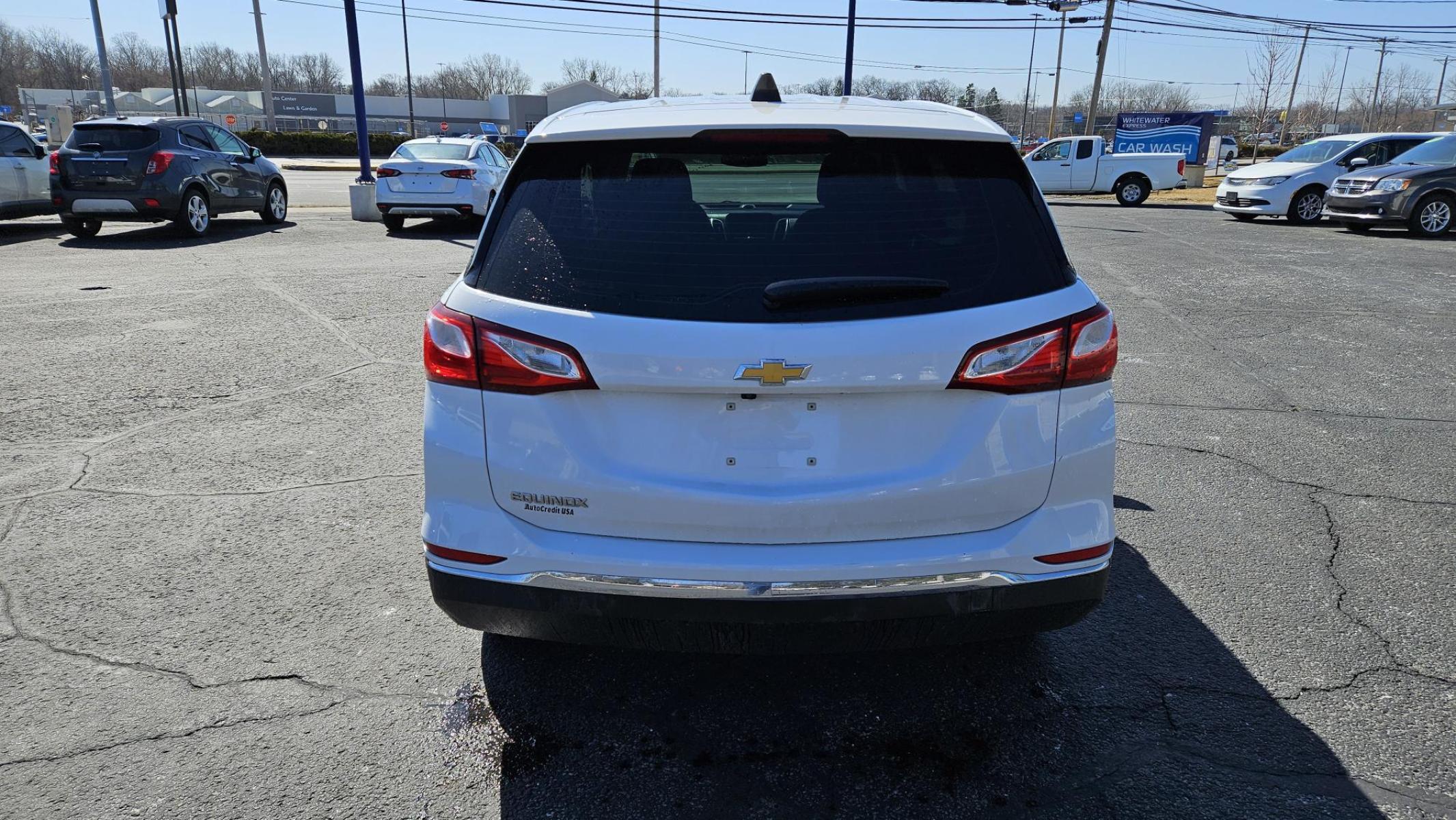 2018 Chevrolet EQUINOX LS (2GNAXHEV8J6) with an Other engine, located at 5744 Central Avenue, Toledo, OH, 43615, (419) 724-0130, 41.676781, -83.682137 - 2018 Chevrolet EQUINOX LS - Photo#3