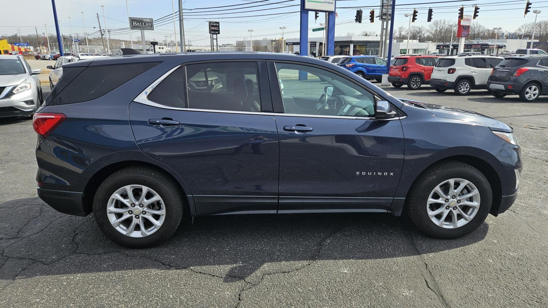 2018 Chevrolet EQUINOX LT (1LT) (3GNAXJEV9JL) with an Other engine, located at 5744 Central Avenue, Toledo, OH, 43615, (419) 724-0130, 41.676781, -83.682137 - 2018 Chevrolet EQUINOX LT (1LT) - Photo#2