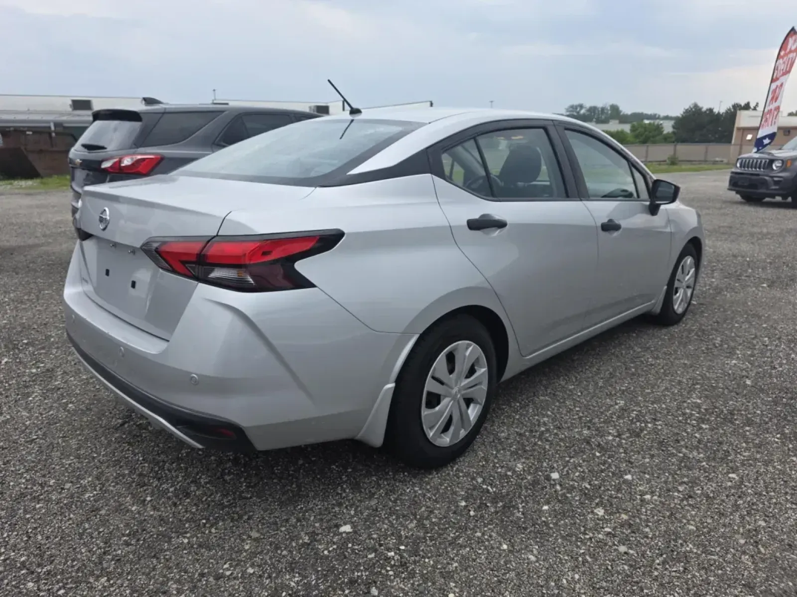 2020 Nissan VERSA SV (3N1CN8DV1LL) with an Other engine, located at 15 Petro Dr, Warsaw, IN, 46582, (574) 306-0055, 41.273563, -85.857544 - 2020 Nissan VERSA SV - Photo#7