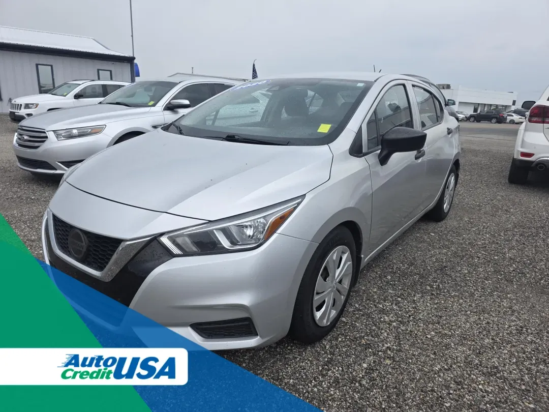 photo of 2020 Nissan VERSA SV 