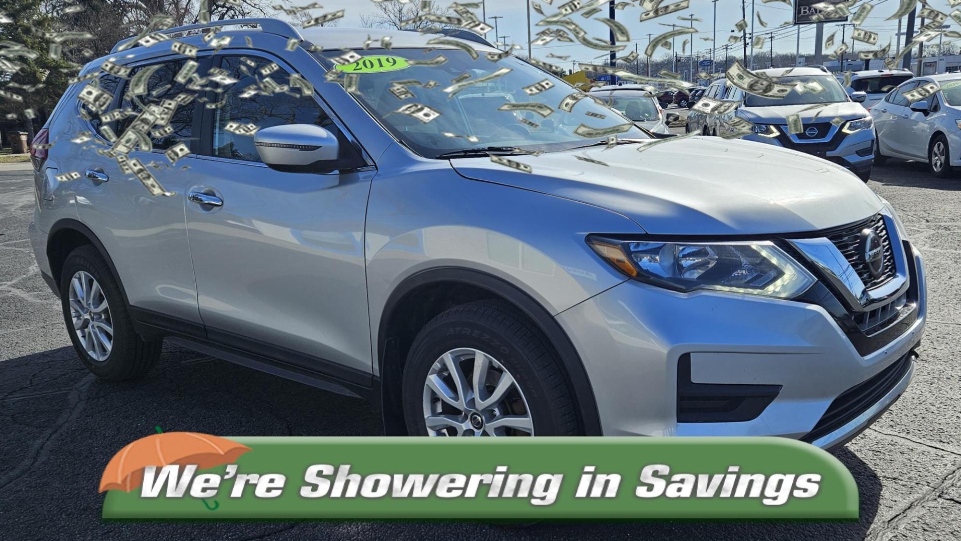 2019 Nissan ROGUE S; SL; SV (KNMAT2MV0KP) with an Other engine, located at 5744 Central Avenue, Toledo, OH, 43615, (419) 724-0130, 41.676781, -83.682137 - 2019 Nissan ROGUE S; SL; SV - Photo#0