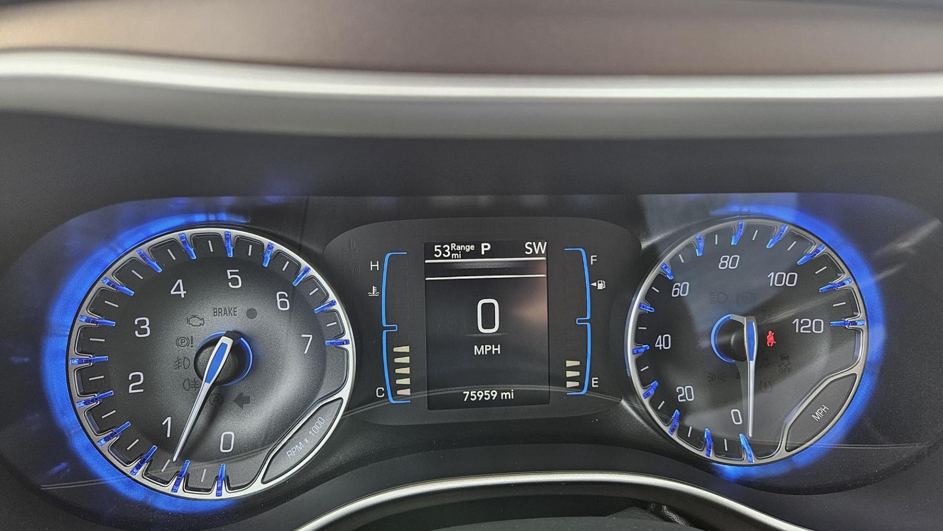 2017 Chrysler PACIFICA TOURING (2C4RC1DG7HR) with an Other engine, located at 5744 Central Avenue, Toledo, OH, 43615, (419) 724-0130, 41.676781, -83.682137 - 2017 Chrysler PACIFICA TOURING - Photo#6