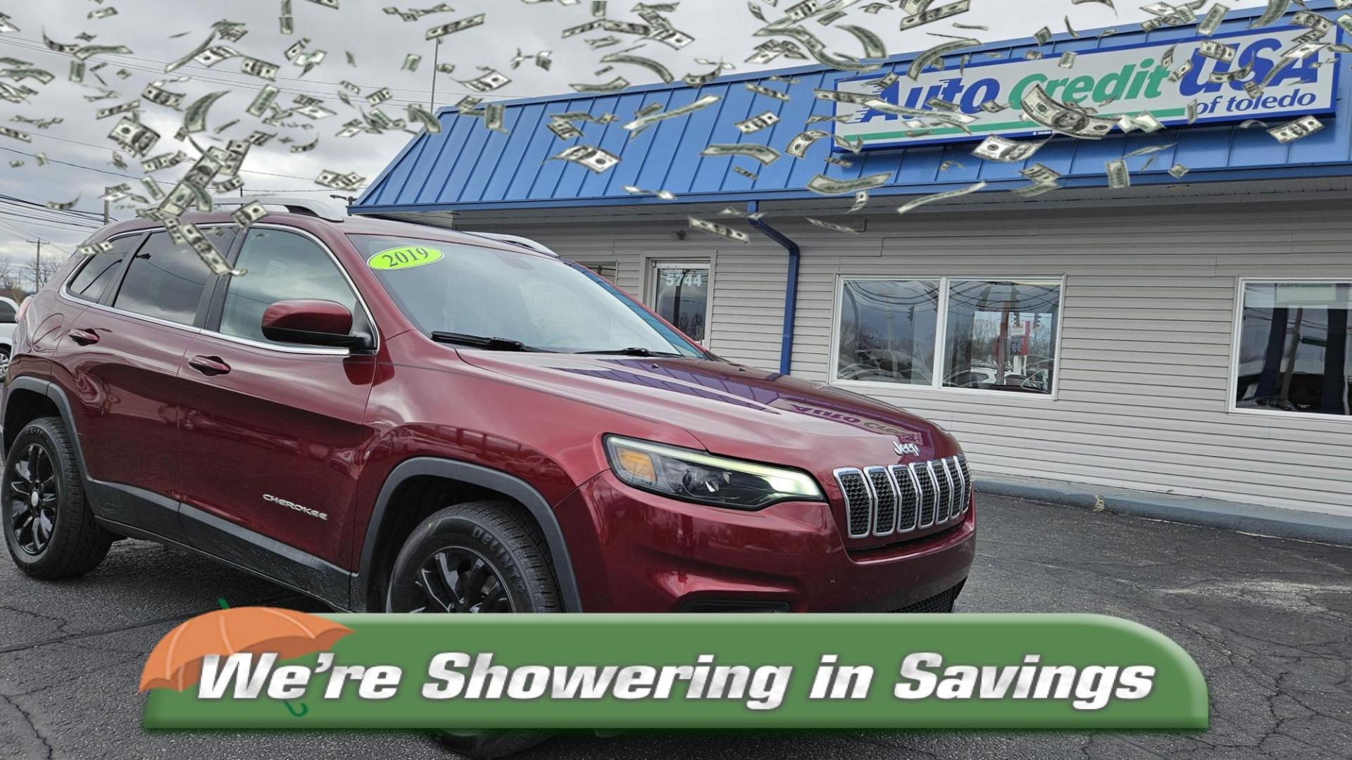 2019 Jeep CHEROKEE LATITUDE (1C4PJLCB5KD) with an Other engine, located at 5744 Central Avenue, Toledo, OH, 43615, (419) 724-0130, 41.676781, -83.682137 - 2019 Jeep CHEROKEE LATITUDE - Photo#0