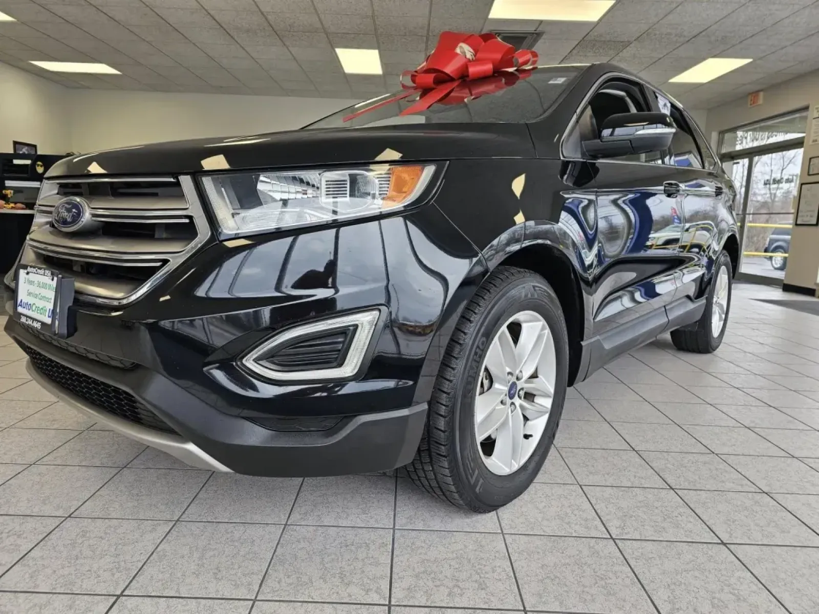 2016 /Black Ford Edge SEL AWD (2FMPK4J99GB) with an 2.0L L4 DOHC 16V engine, 6A transmission, located at 502 South Main Street, Columbia City, IN, 46725, (260) 244-4645, 41.151382, -85.490578 - 2016 Ford Edge SEL AWD - Photo#4