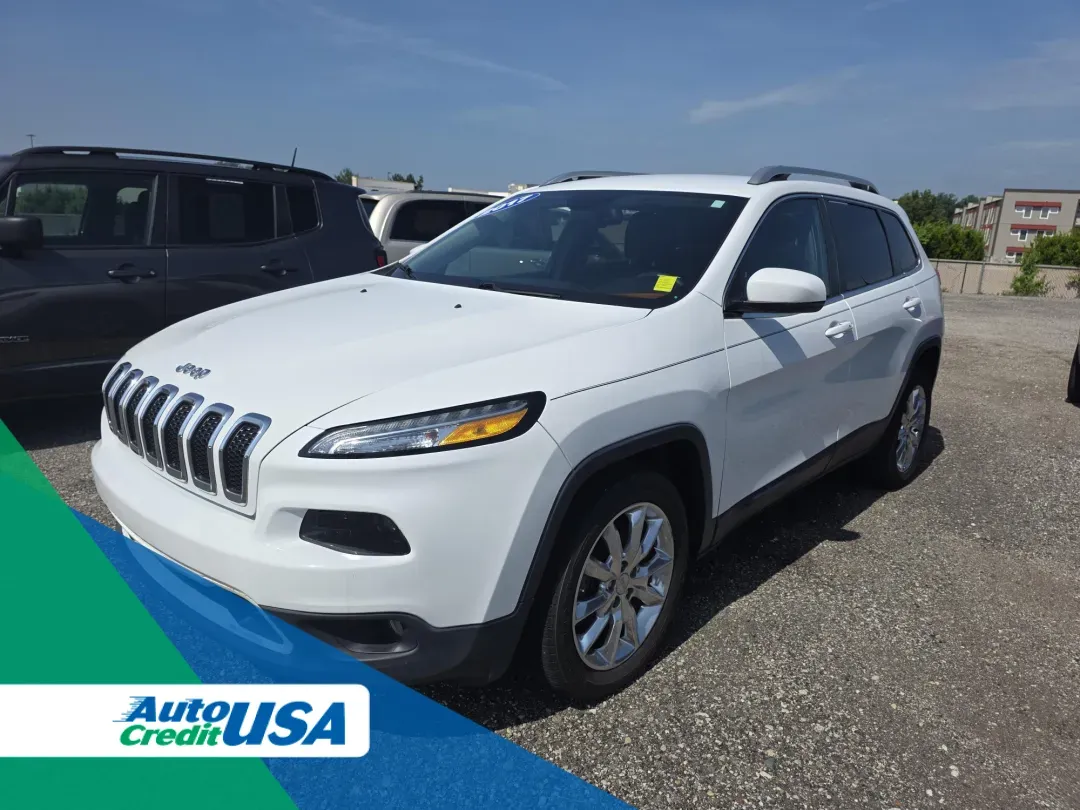 photo of 2017 Jeep CHEROKEE LIMITED 