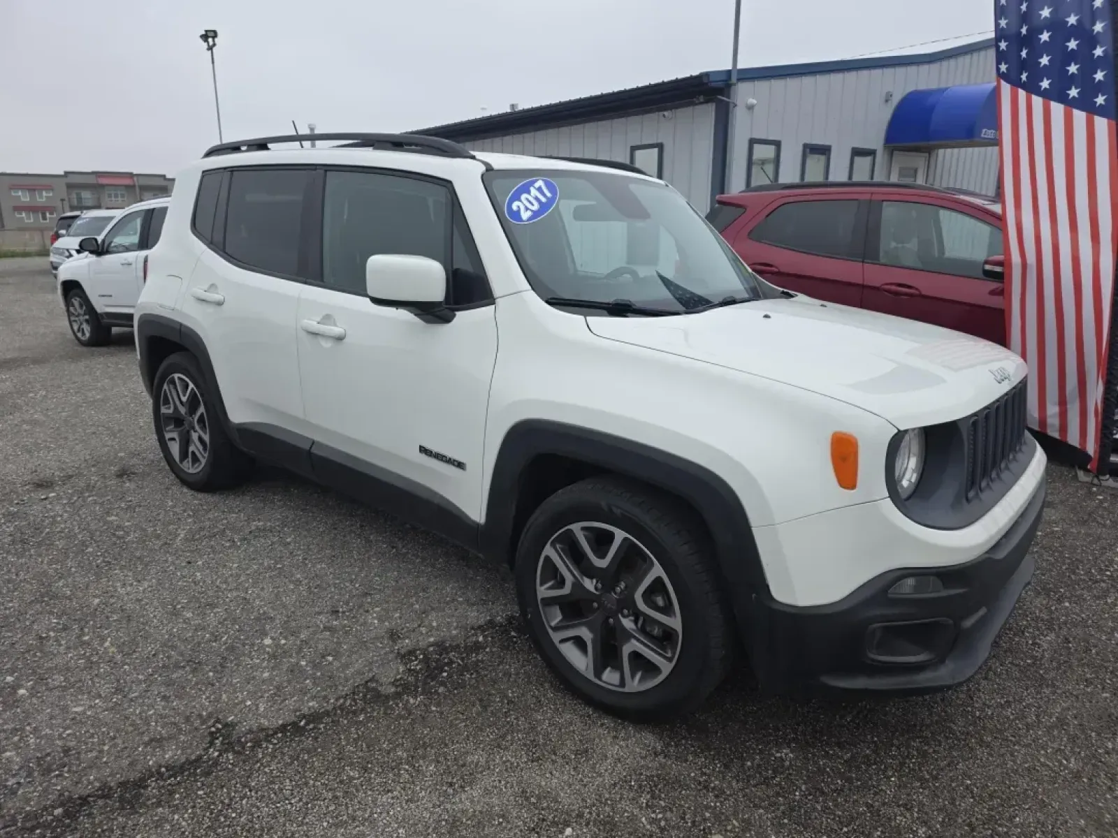 2017 Jeep RENEGADE LATITUDE (ZACCJABB9HP) with an Other engine, located at 15 Petro Dr, Warsaw, IN, 46582, (574) 306-0055, 41.273563, -85.857544 - 2017 Jeep RENEGADE LATITUDE - Photo#7