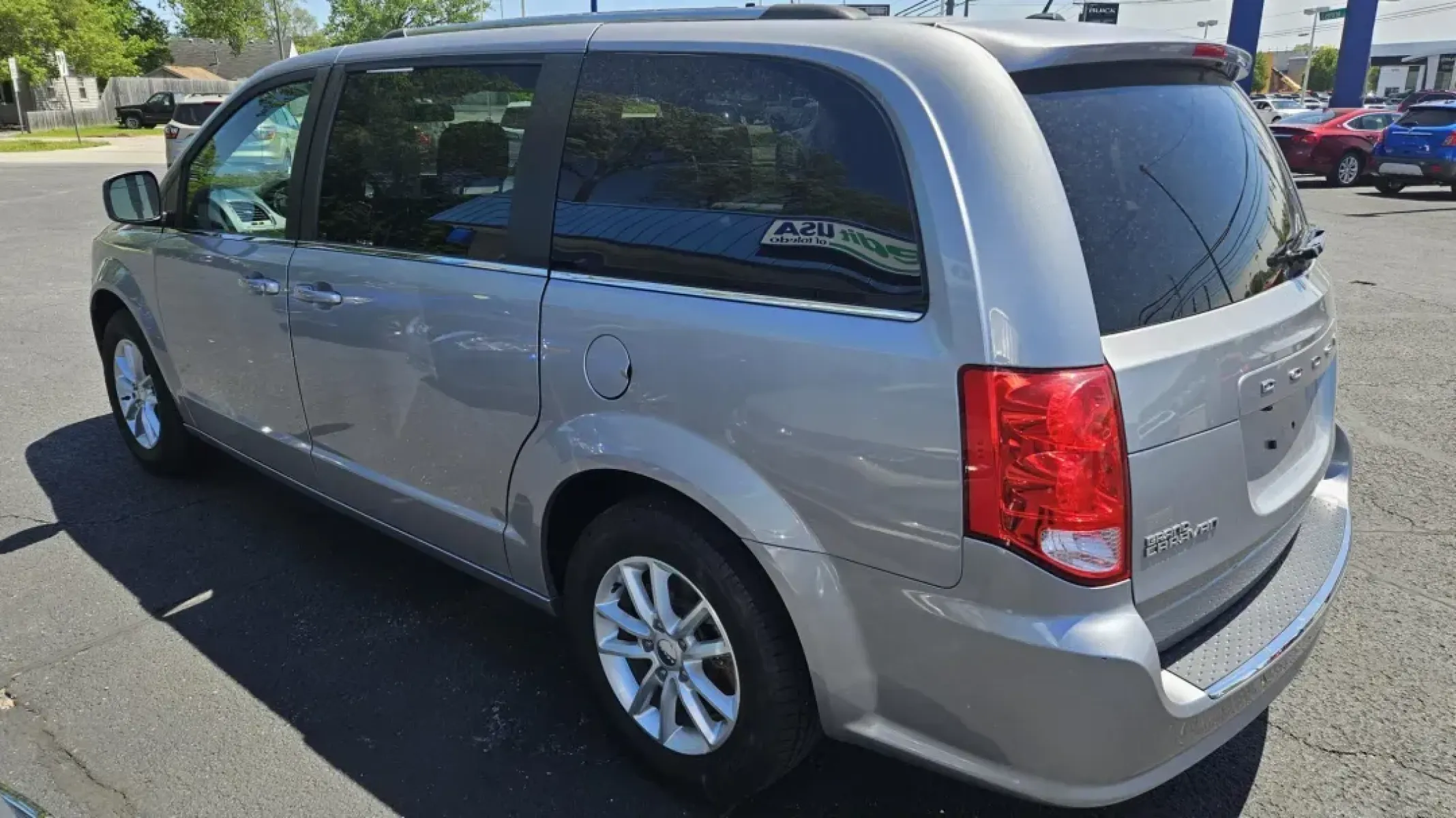 2018 Dodge GRAND CARAVAN SXT (2C4RDGCG9JR) with an Other engine, located at 5744 Central Avenue, Toledo, OH, 43615, (419) 724-0130, 41.676781, -83.682137 - 2018 Dodge GRAND CARAVAN SXT - Photo#2