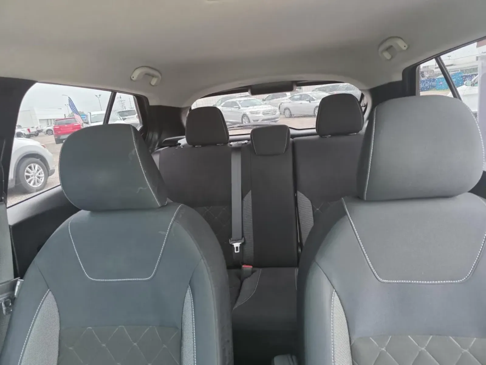 2018 Nissan KICKS SR; S; SV (3N1CP5CU4JL) with an Other engine, located at 15 Petro Dr, Warsaw, IN, 46582, (574) 306-0055, 41.273563, -85.857544 - **Discover Your Adventure with the 2018 Nissan KICKS SR - Perfect for Family Road Trips and Daily Commuting!**<br /> <br /> Are you ready for your next adventure or perhaps a reliable vehicle to tackle those daily commutes? Look no further than the 2018 Nissan KICKS SR, available now at Auto Credit, - Photo#4