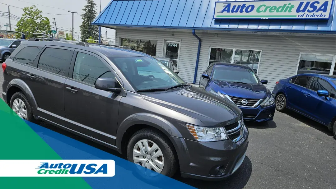 photo of 2019 Dodge JOURNEY SXT 