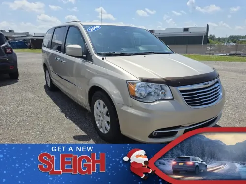 2016 Chrysler TOWN and COUNTRY TOURI
