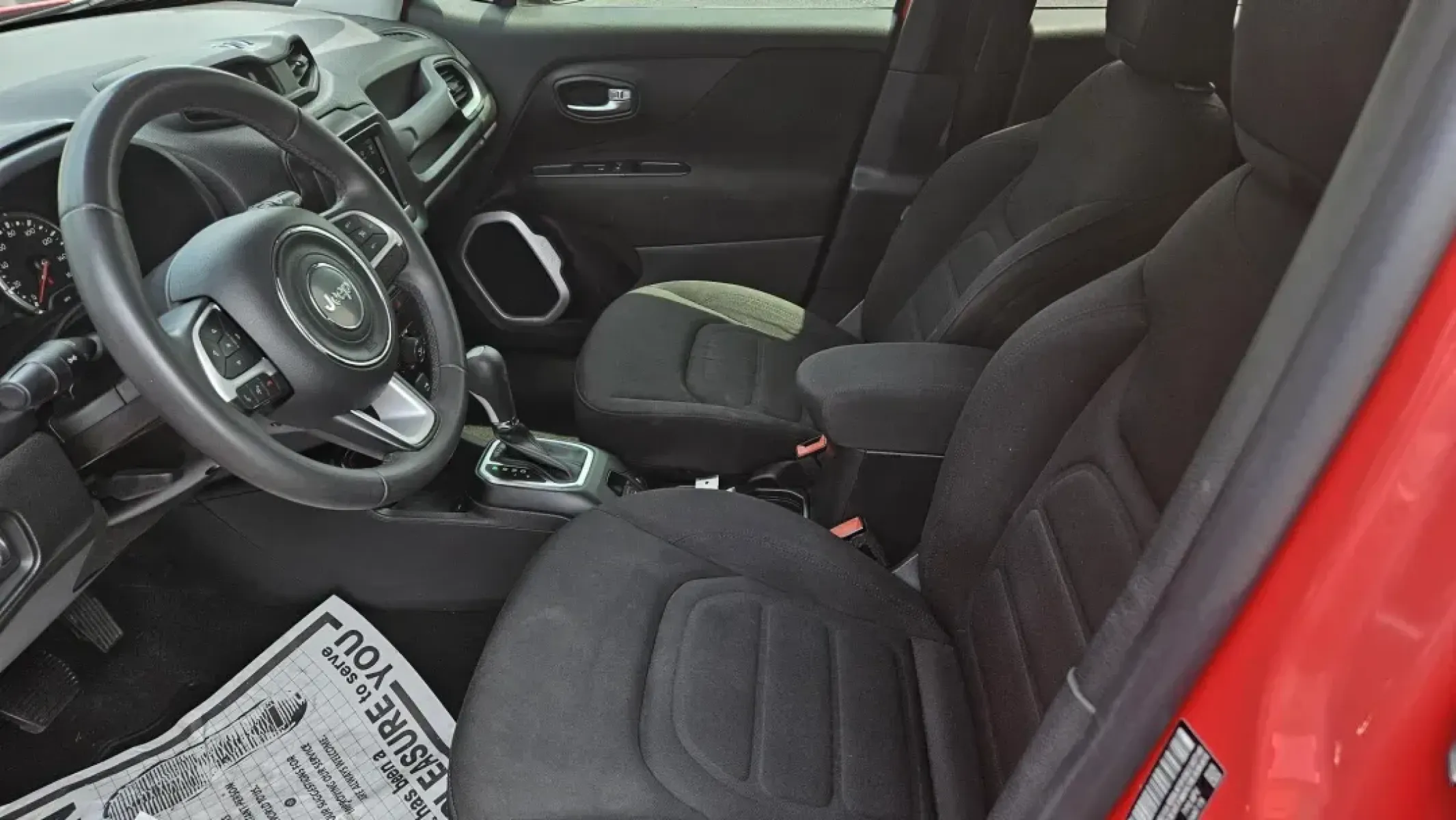 2018 Jeep Renegade (ZACCJABB9JP) with an Other engine, located at 5744 Central Avenue, Toledo, OH, 43615, (419) 724-0130, 41.676781, -83.682137 - **Unleash Your Adventurous Spirit with a 2018 Jeep Renegade Latitude! Perfect for Weekend Explorations!**<br /> <br /> Are you ready to elevate your weekend adventures and weekday commutes? Look no further than the striking 2018 Jeep Renegade Latitude, available now at Auto Credit in Toledo, OH! Thi - Photo#5