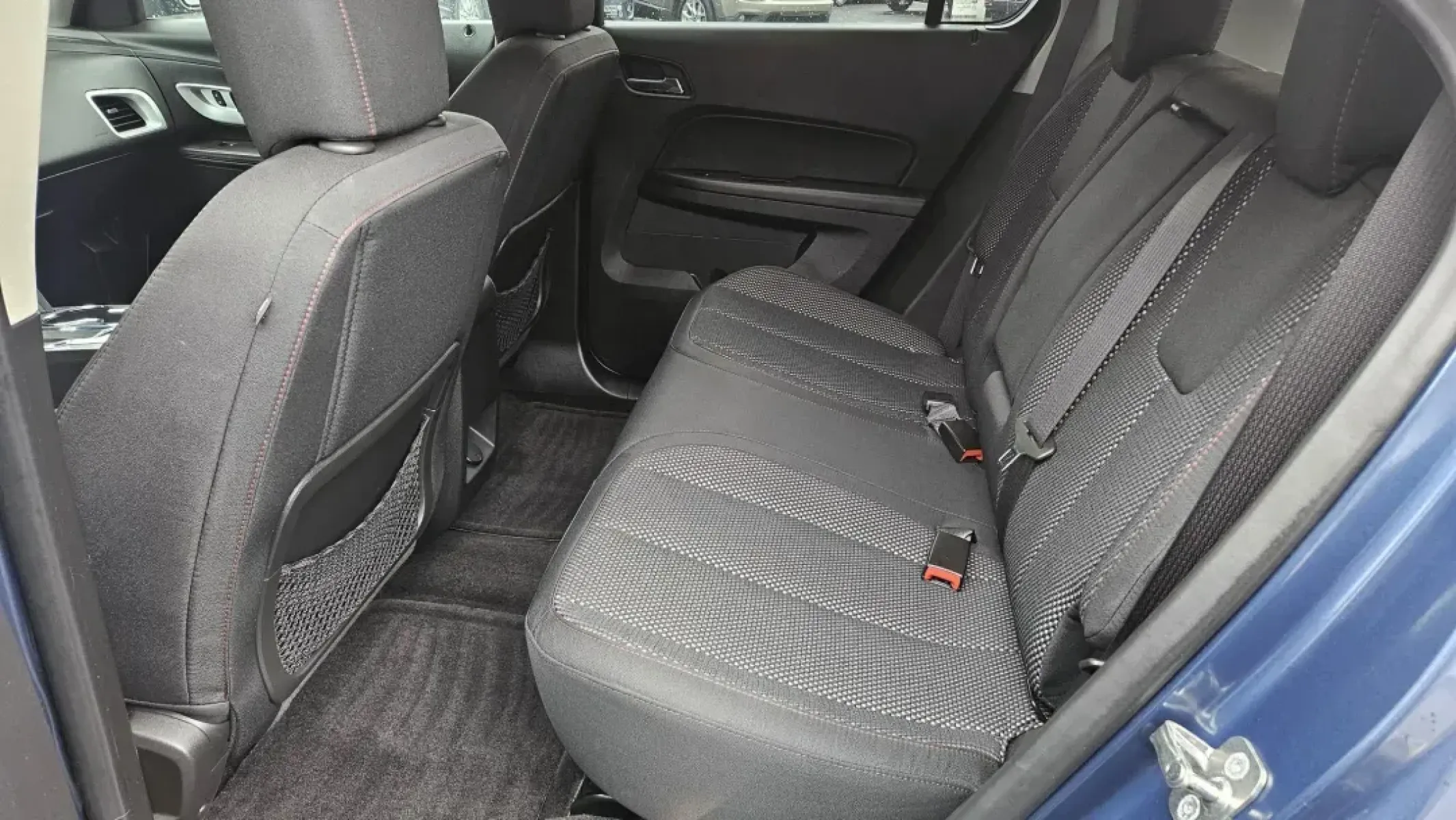 2016 Chevrolet EQUINOX LT (2GNFLFEK5G6) with an Other engine, located at 5744 Central Avenue, Toledo, OH, 43615, (419) 724-0130, 41.676781, -83.682137 - **Discover the Perfect Blend of Comfort and Versatility with the 2016 Chevrolet Equinox LT at Auto Credit!**<br /> <br /> Are you searching for a reliable and stylish SUV that fits seamlessly into your active lifestyle? Look no further than the 2016 Chevrolet Equinox LT, available now at Auto Credit - Photo#5