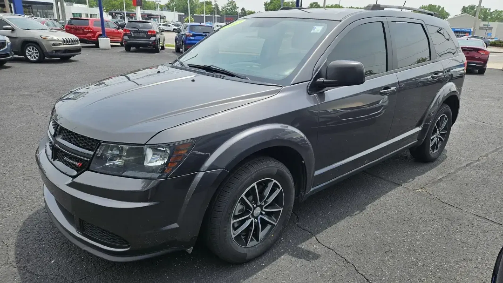 2017 Dodge JOURNEY SE (3C4PDCAB9HT) with an Other engine, located at 5744 Central Avenue, Toledo, OH, 43615, (419) 724-0130, 41.676781, -83.682137 - 2017 Dodge JOURNEY SE - Photo#1