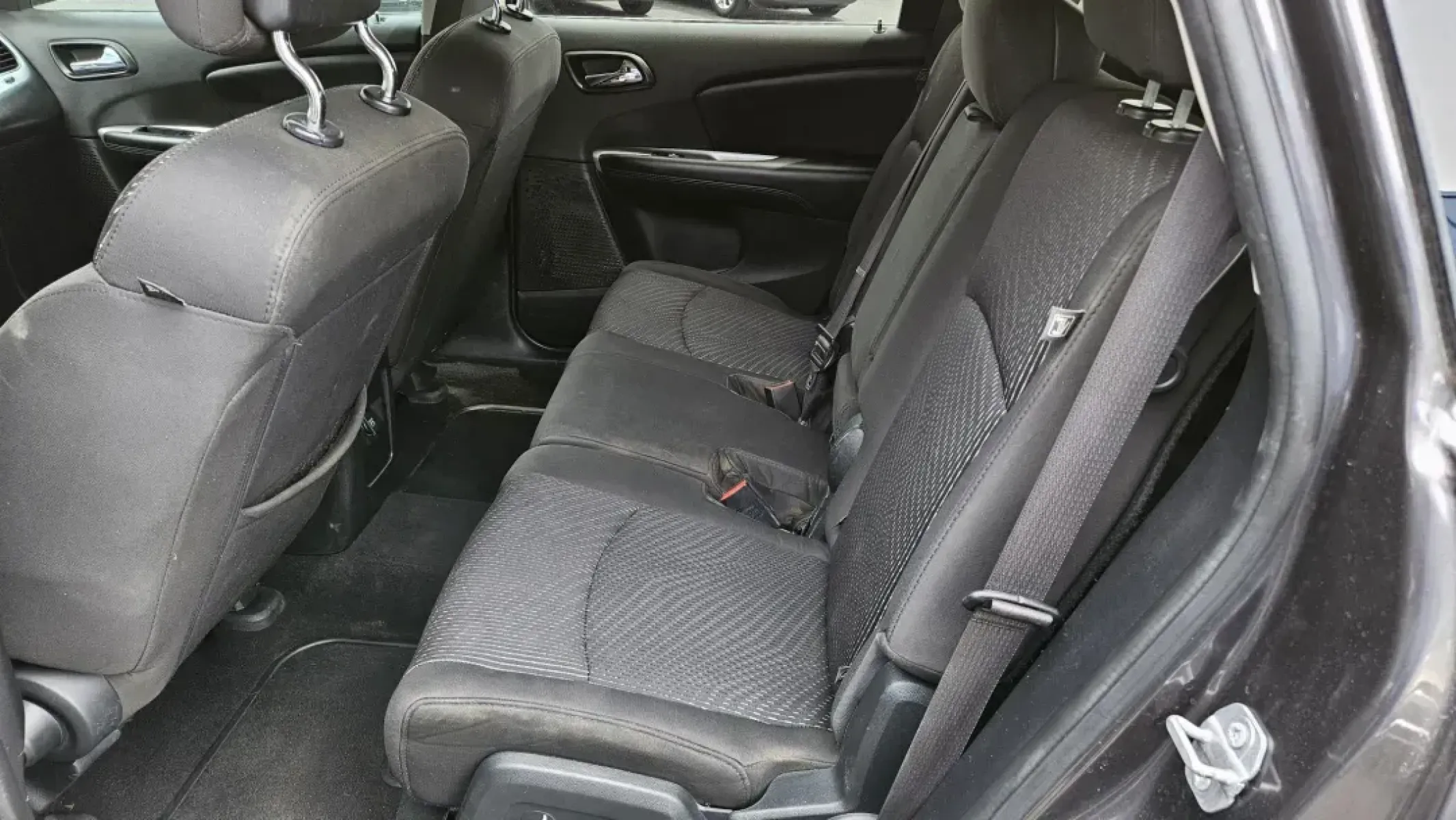 2017 Dodge JOURNEY SE (3C4PDCAB9HT) with an Other engine, located at 5744 Central Avenue, Toledo, OH, 43615, (419) 724-0130, 41.676781, -83.682137 - 2017 Dodge JOURNEY SE - Photo#6