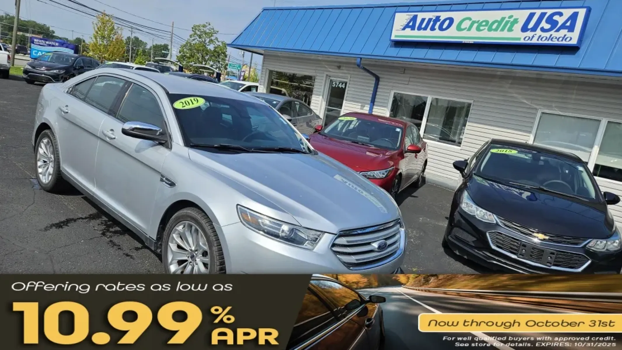 2019 Ford TAURUS LIMITED (1FAHP2F82KG) with an Other engine, located at 5744 Central Avenue, Toledo, OH, 43615, (419) 724-0130, 41.676781, -83.682137 - Discover the perfect blend of style, comfort, and reliability with this stunning 2019 Ford Taurus Limited, available now at Auto Credit in Toledo, Ohio. Whether you're commuting to work, taking the kids to school, or planning a weekend getaway, this sedan is designed to enhance your driving experien - Photo#0