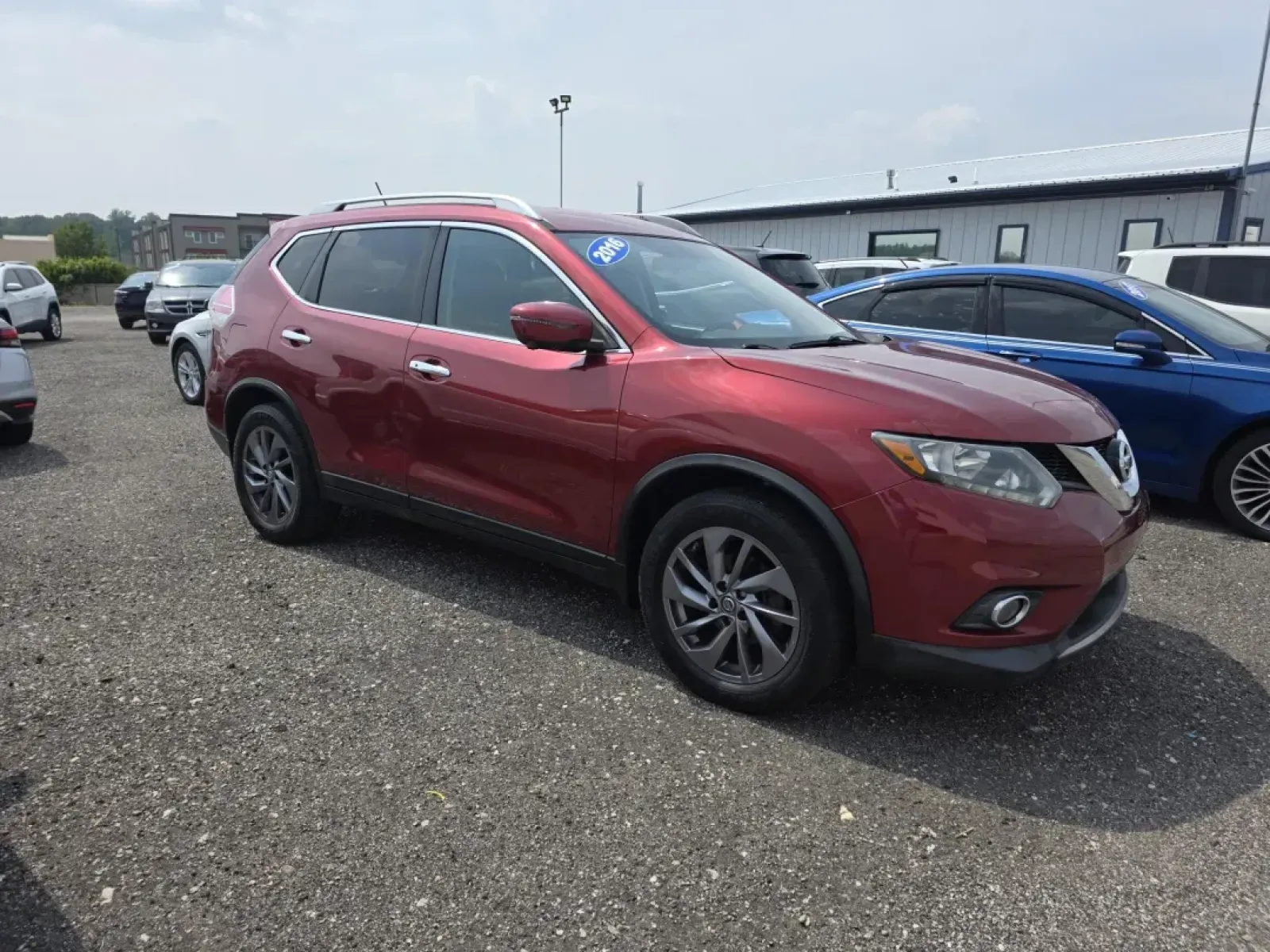 2016 Nissan Rogue (5N1AT2MT2GC) with an Other engine, located at 15 Petro Dr, Warsaw, IN, 46582, (574) 306-0055, 41.273563, -85.857544 - Are you ready to elevate your daily commute or embark on weekend adventures? The 2016 Nissan Rogue is the perfect companion for anyone seeking a reliable vehicle that blends comfort, safety, and style. With its spacious interior and versatile design, this wagon is ideal for family road trips, runnin - Photo#8