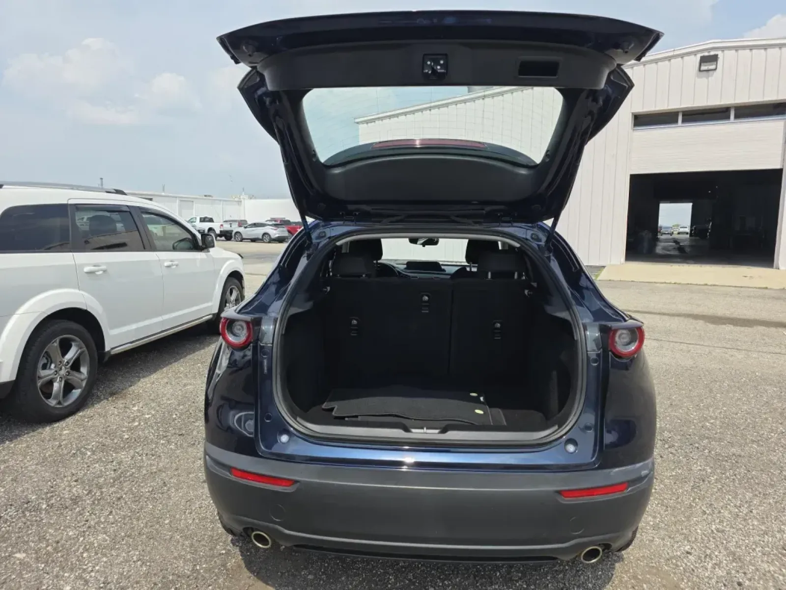 2020 Mazda CX-30 BASE (3MVDMABL4LM) with an Other engine, located at 15 Petro Dr, Warsaw, IN, 46582, (574) 306-0055, 41.273563, -85.857544 - Looking for a versatile vehicle that perfectly balances style, practicality, and affordability? This 2020 Mazda CX-30 BASE is ready to elevate your lifestyle, whether you're commuting to work, embarking on weekend adventures, or navigating the demands of a growing family. With its spacious interior - Photo#6