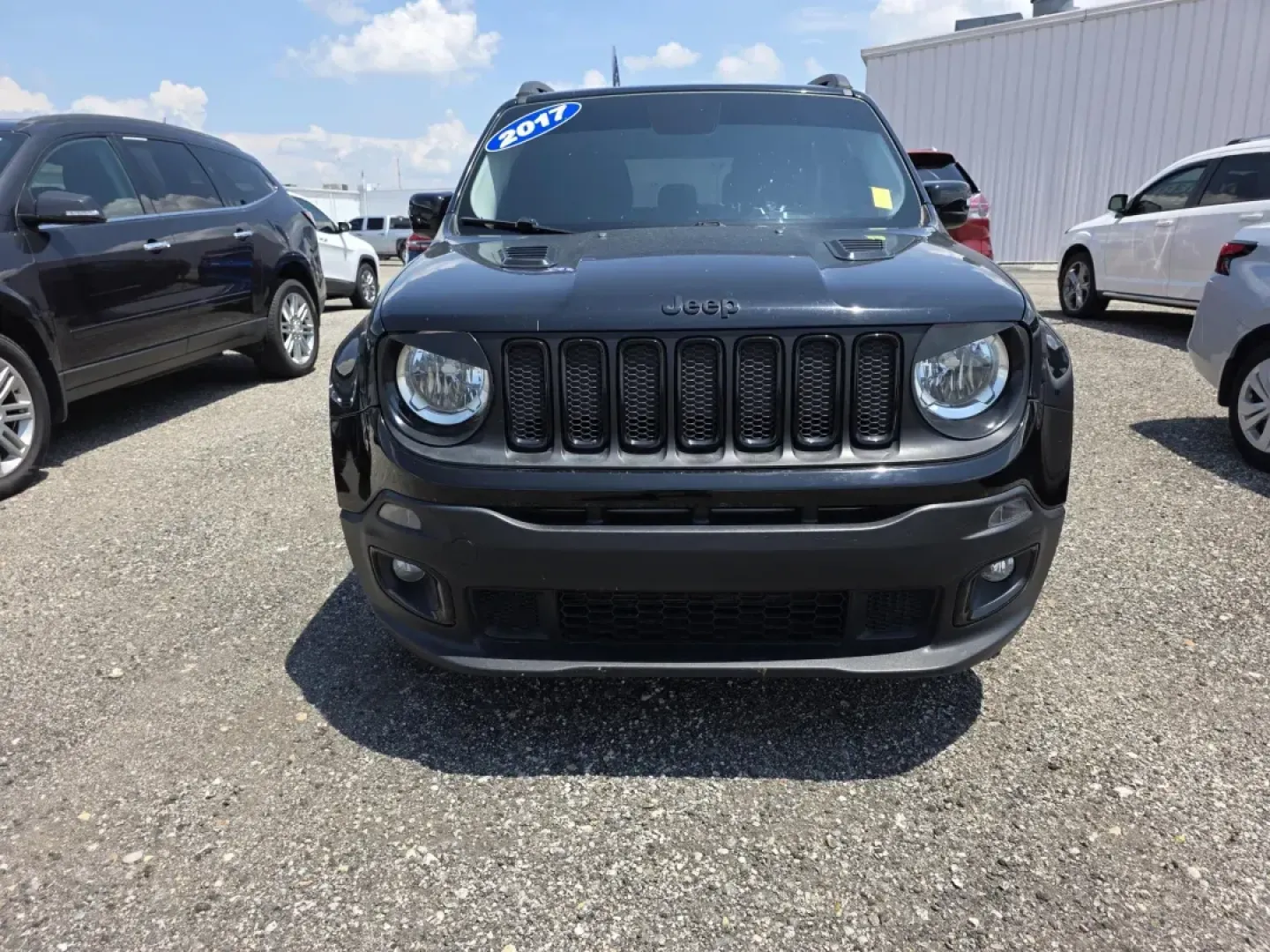 2017 Jeep RENEGADE LATITUDE (ZACCJABB9HP) with an Other engine, located at 15 Petro Dr, Warsaw, IN, 46582, (574) 306-0055, 41.273563, -85.857544 - **Conquer the Open Road with the 2017 Jeep Renegade Latitude Perfect for Adventurous Souls in Warsaw, IN!**<br /> <br /> Are you ready to elevate your weekend adventures and daily commutes alike? Look no further than the 2017 Jeep Renegade Latitude, a versatile wagon designed for those who crave fr - Photo#9