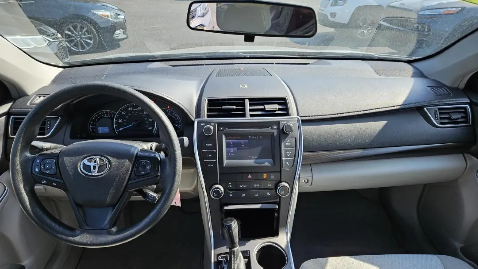 2015 Toyota CAMRY SE; LE; XLE; X (4T1BF1FK1FU) with an Other engine, located at 5744 Central Avenue, Toledo, OH, 43615, (419) 724-0130, 41.676781, -83.682137 - **2015 Toyota Camry: Your Perfect Ride for Life's Journeys**<br /> <br /> Are you ready to elevate your daily commute or weekend adventures? The 2015 Toyota Camry-available now at Auto Credit in Toledo, Ohio-is the ideal sedan for those seeking a blend of comfort, reliability, and style. With its sp - Photo#7