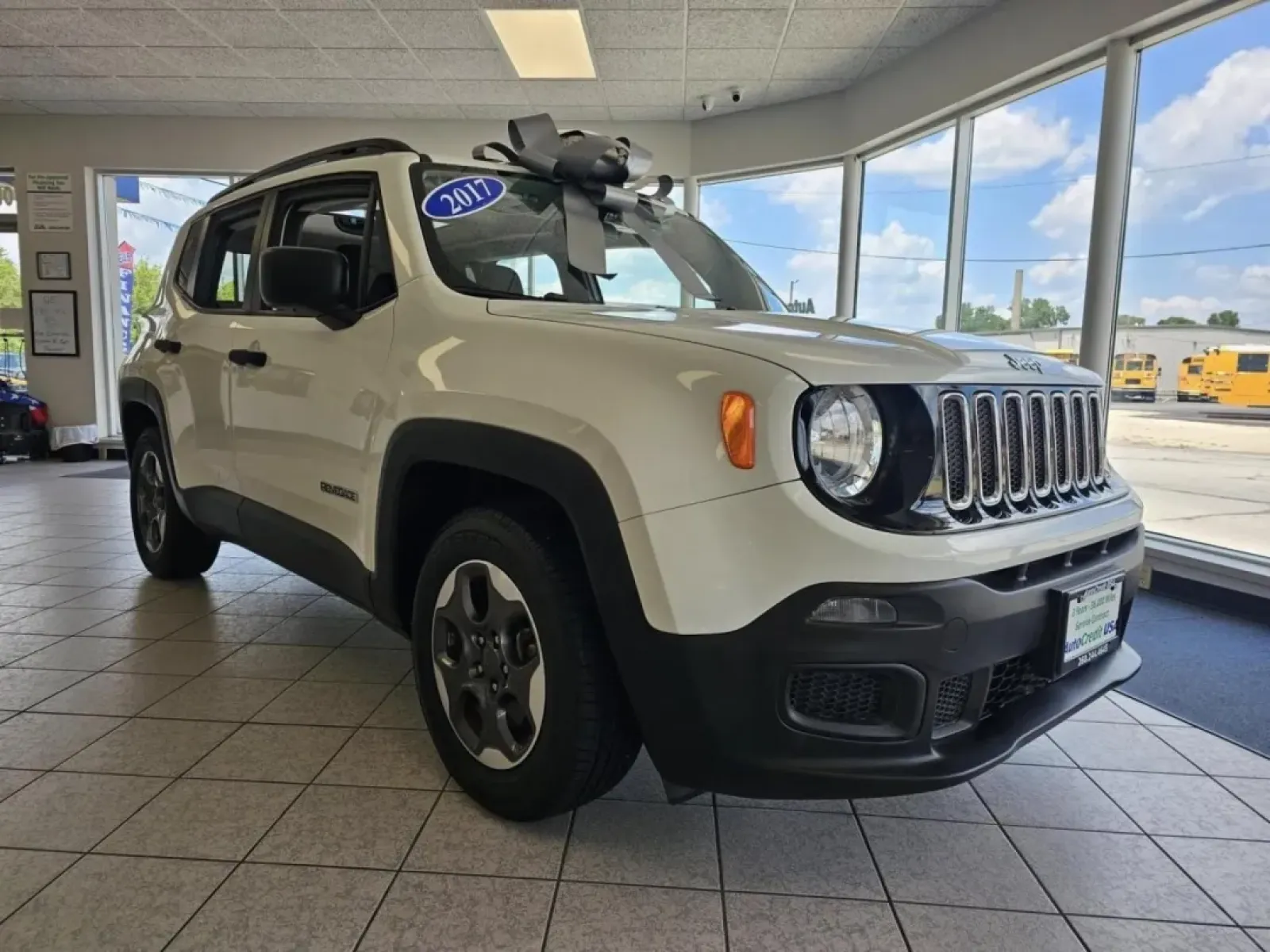 2017 Jeep Renegade (ZACCJAAB6HP) with an Other engine, located at 502 South Main Street, Columbia City, IN, 46725, (260) 244-4645, 41.151382, -85.490578 - Are you ready to elevate your adventures and redefine your daily commute? Imagine cruising confidently through Columbia City and beyond in a 2017 Jeep Renegade Sport, the perfect blend of rugged capability and urban style. This compact SUV is designed not just for the road, but for life. Whether you - Photo#1