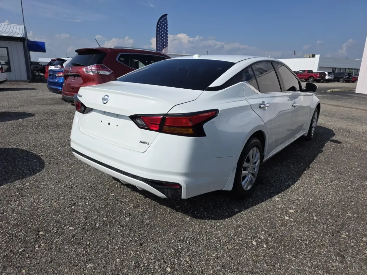 2019 Nissan Altima (1N4BL4BW4KN) with an Other engine, located at 15 Petro Dr, Warsaw, IN, 46582, (574) 306-0055, 41.273563, -85.857544 - **Adventure Awaits with the 2019 Nissan Altima 2.5 S Perfect for Your Daily Commute or Weekend Getaways!**<br /> <br /> Are you in search of a reliable sedan that can seamlessly transition from your daily commute to weekend adventures? Look no further than the 2019 Nissan Altima 2.5 S, available no - Photo#6