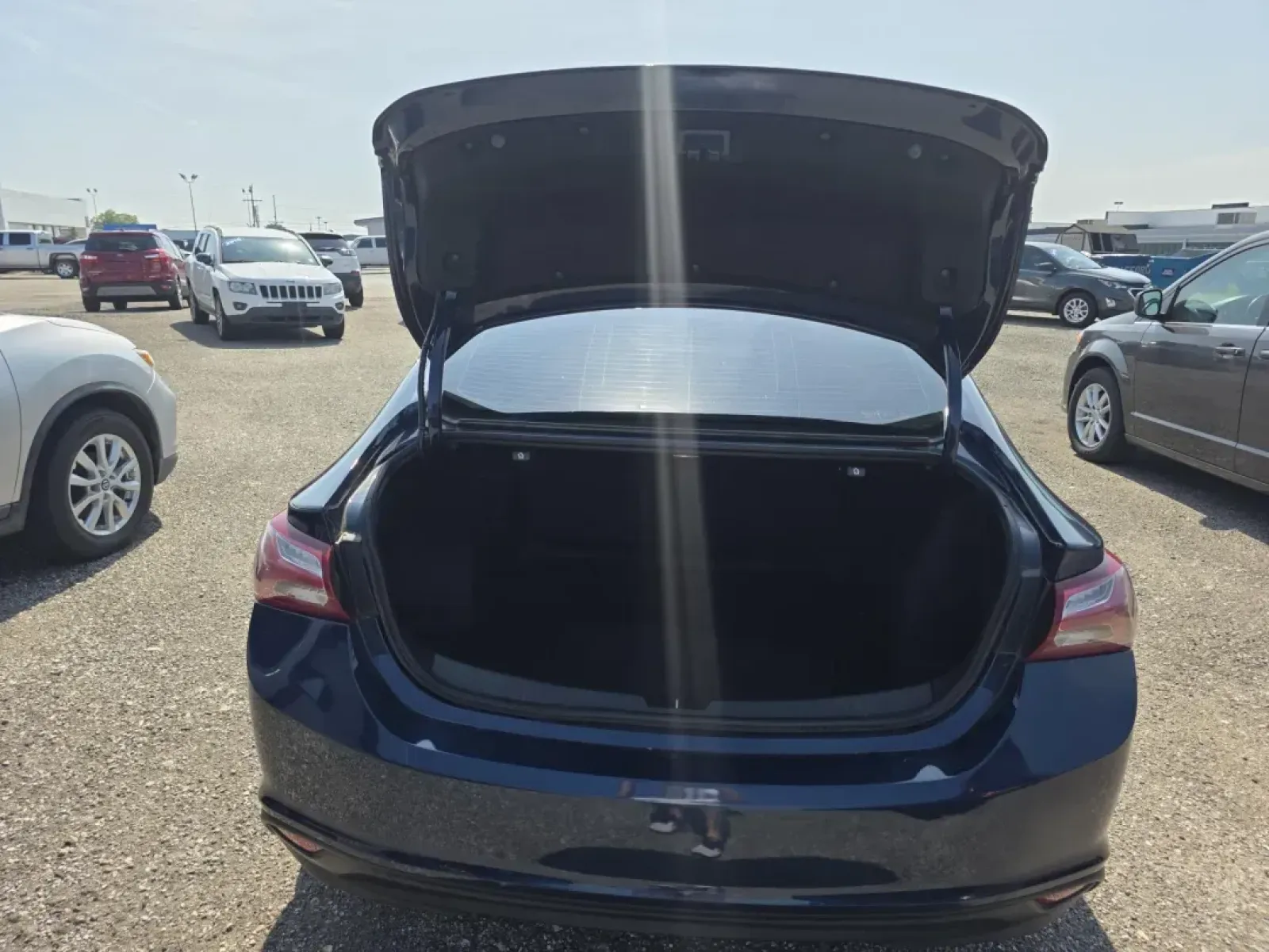 2021 Chevrolet MALIBU LT (1LT) (1G1ZD5STXMF) with an Other engine, located at 15 Petro Dr, Warsaw, IN, 46582, (574) 306-0055, 41.273563, -85.857544 - **Unleash Your Driving Potential with the 2021 Chevrolet Malibu LT! Perfect for Daily Commuters and Family Adventures!**<br /> <br /> Are you in the market for a reliable, stylish, and affordable vehicle that accommodates everything life throws your way? Look no further than the **2021 Chevrolet Mal - Photo#6