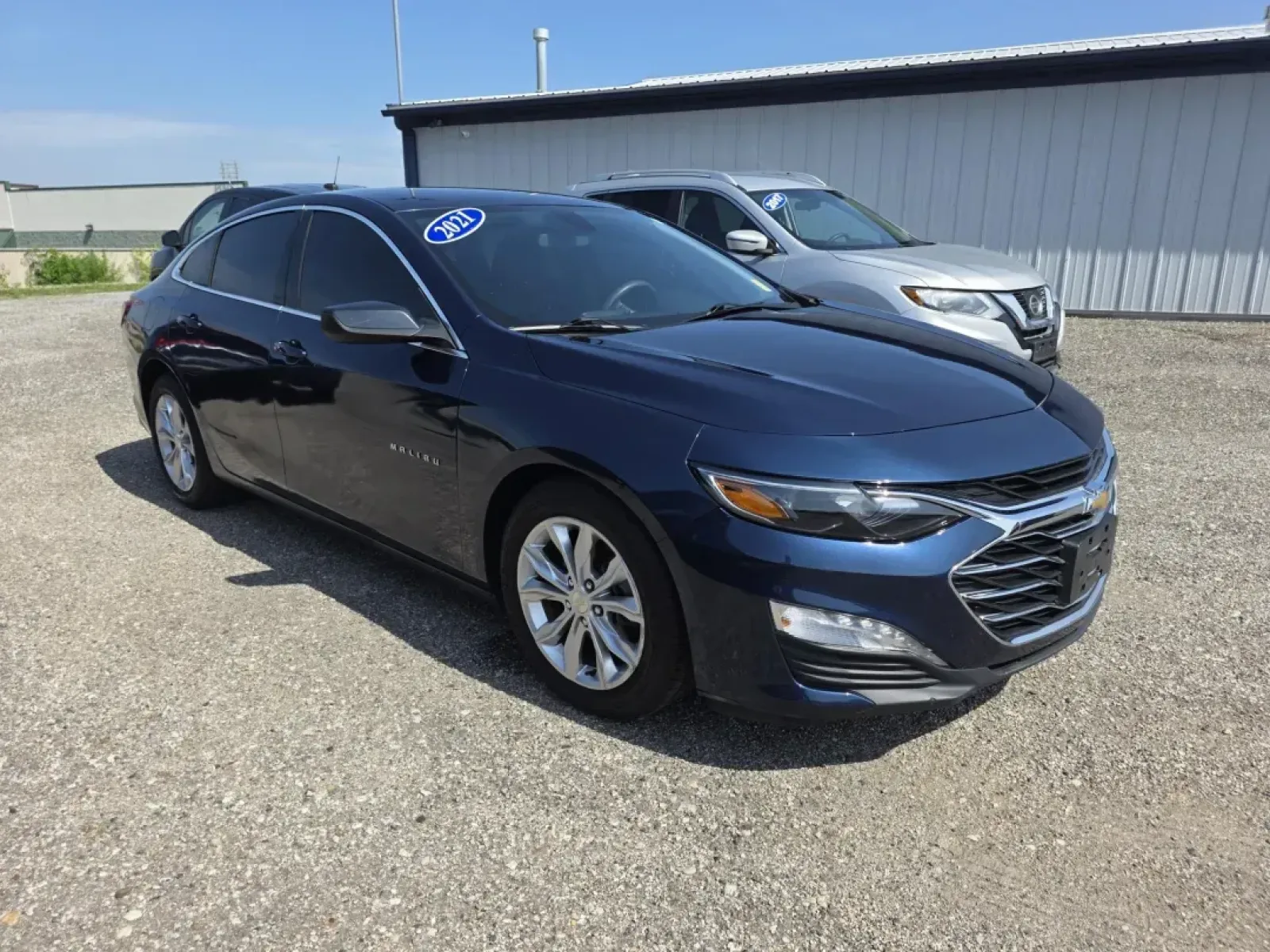 2021 Chevrolet MALIBU LT (1LT) (1G1ZD5STXMF) with an Other engine, located at 15 Petro Dr, Warsaw, IN, 46582, (574) 306-0055, 41.273563, -85.857544 - **Unleash Your Driving Potential with the 2021 Chevrolet Malibu LT! Perfect for Daily Commuters and Family Adventures!**<br /> <br /> Are you in the market for a reliable, stylish, and affordable vehicle that accommodates everything life throws your way? Look no further than the **2021 Chevrolet Mal - Photo#8