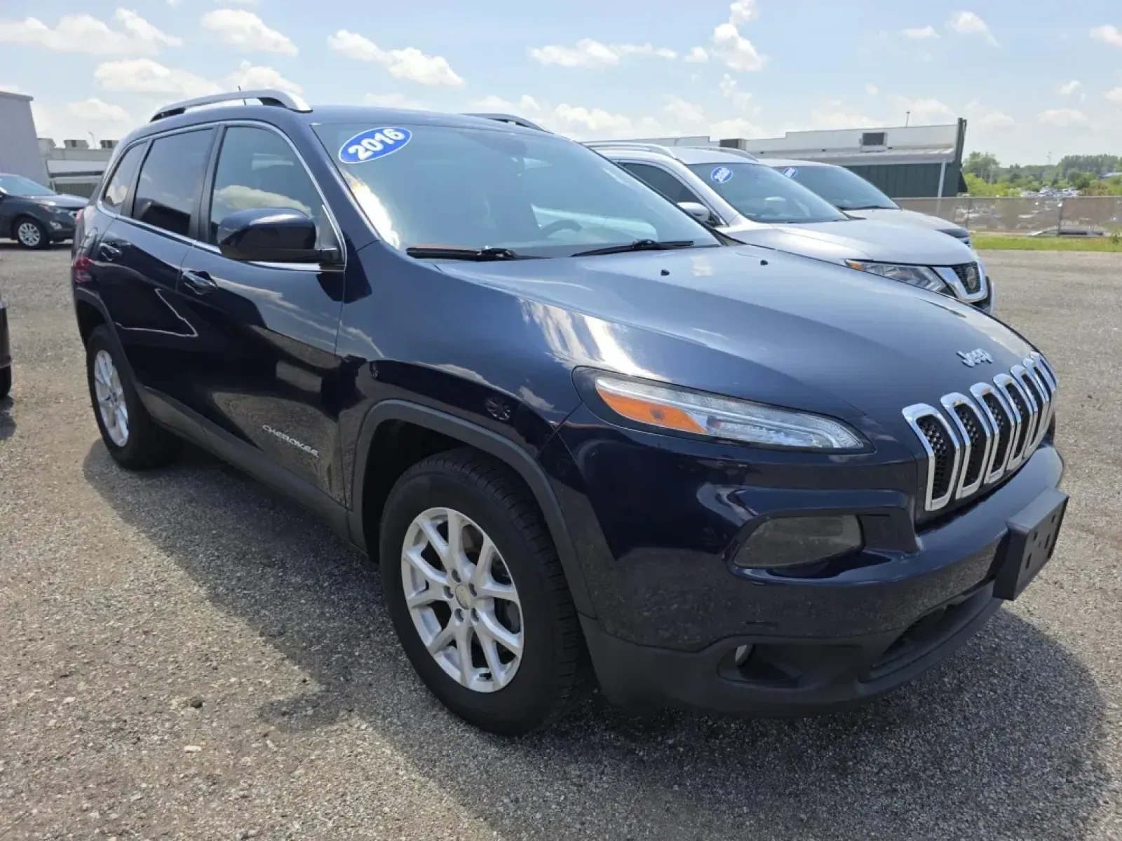 2016 Jeep CHEROKEE LATITUDE (1C4PJMCB3GW) with an Other engine, located at 15 Petro Dr, Warsaw, IN, 46582, (574) 306-0055, 41.273563, -85.857544 - For those who crave adventure and the freedom of the open road, the 2016 Jeep Cherokee Latitude is the perfect companion. Whether you're navigating the bustling streets of Warsaw, Indiana, or exploring the scenic routes of the surrounding countryside, this versatile wagon offers both comfort and cap - Photo#8