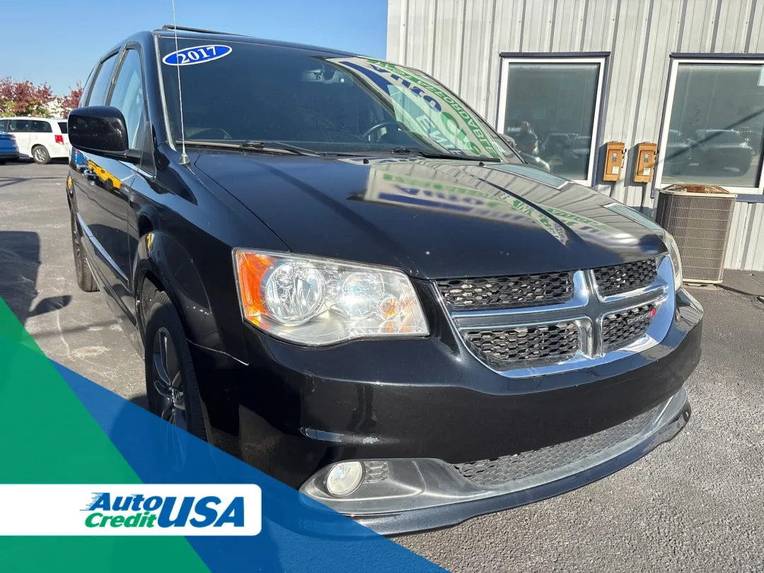 photo of 2017 Dodge GRAND CARAVAN SXT 