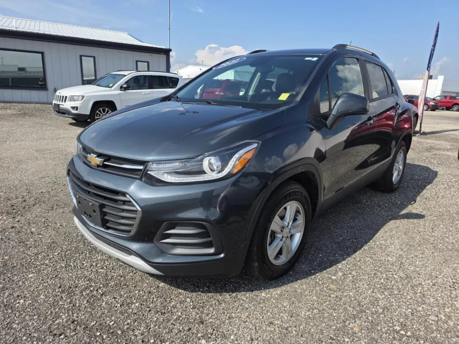 2021 Chevrolet TRAX 1LT (KL7CJLSB6MB) with an Other engine, located at 15 Petro Dr, Warsaw, IN, 46582, (574) 306-0055, 41.273563, -85.857544 - Discover your next adventure with the versatile 2021 Chevrolet Trax 1LT, perfect for growing families, daily commutes, or weekend getaways. This stylish blue-grey wagon combines practicality with modern features, making it an ideal choice for those who crave both functionality and comfort. Visit Aut - Photo#1
