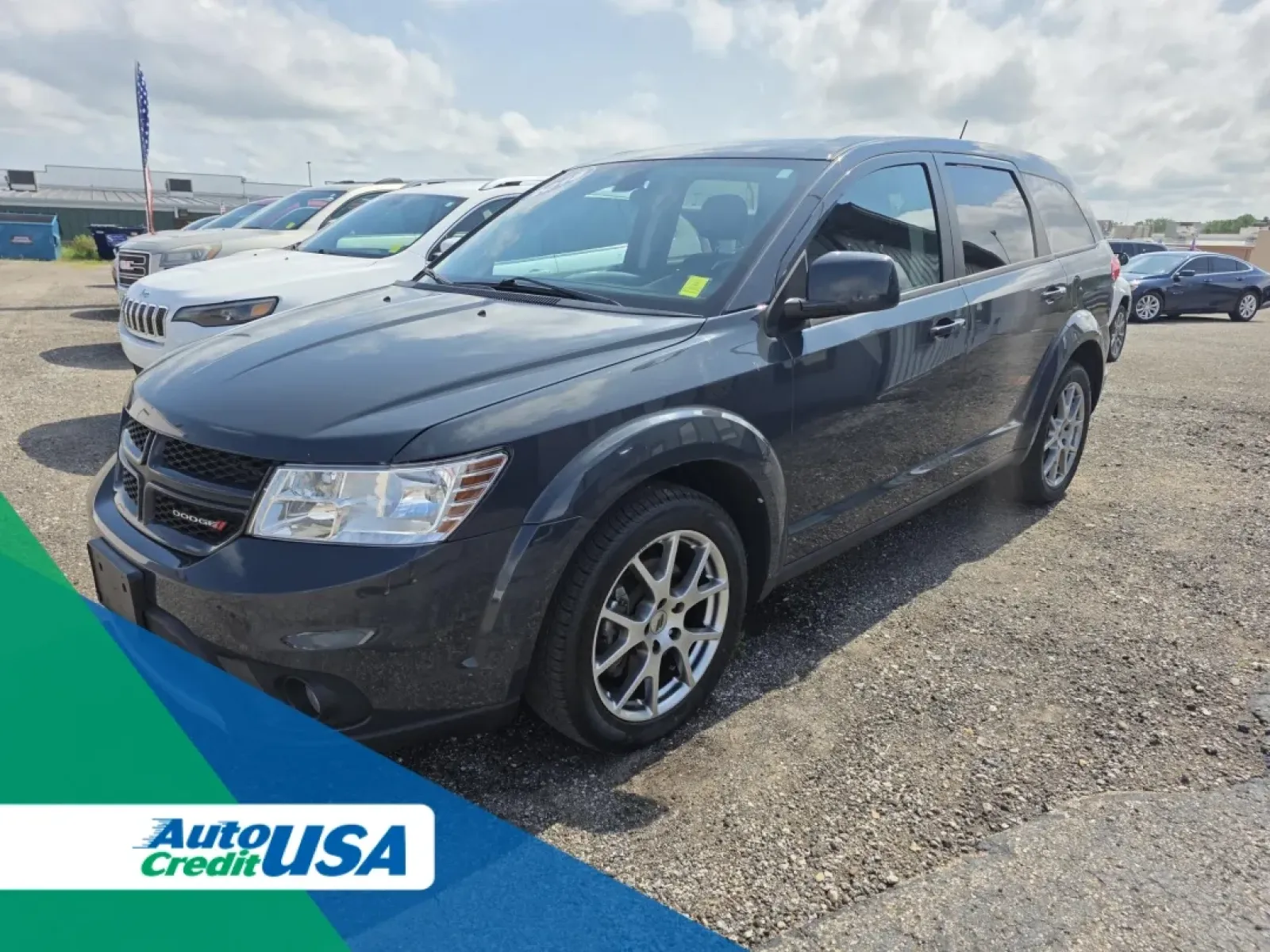 2018 Dodge Journey (3C4PDCEG1JT) with an Other engine, located at 15 Petro Dr, Warsaw, IN, 46582, (574) 306-0055, 41.273563, -85.857544 - **Unlock Adventure with the 2018 Dodge Journey Your Perfect Family SUV!**<br /> <br /> Are you ready to elevate your family adventures and weekend getaways? Look no further than this reliable 2018 Dodge Journey, a spacious and versatile SUV designed for families on the move. Whether you're navigati - Photo#0