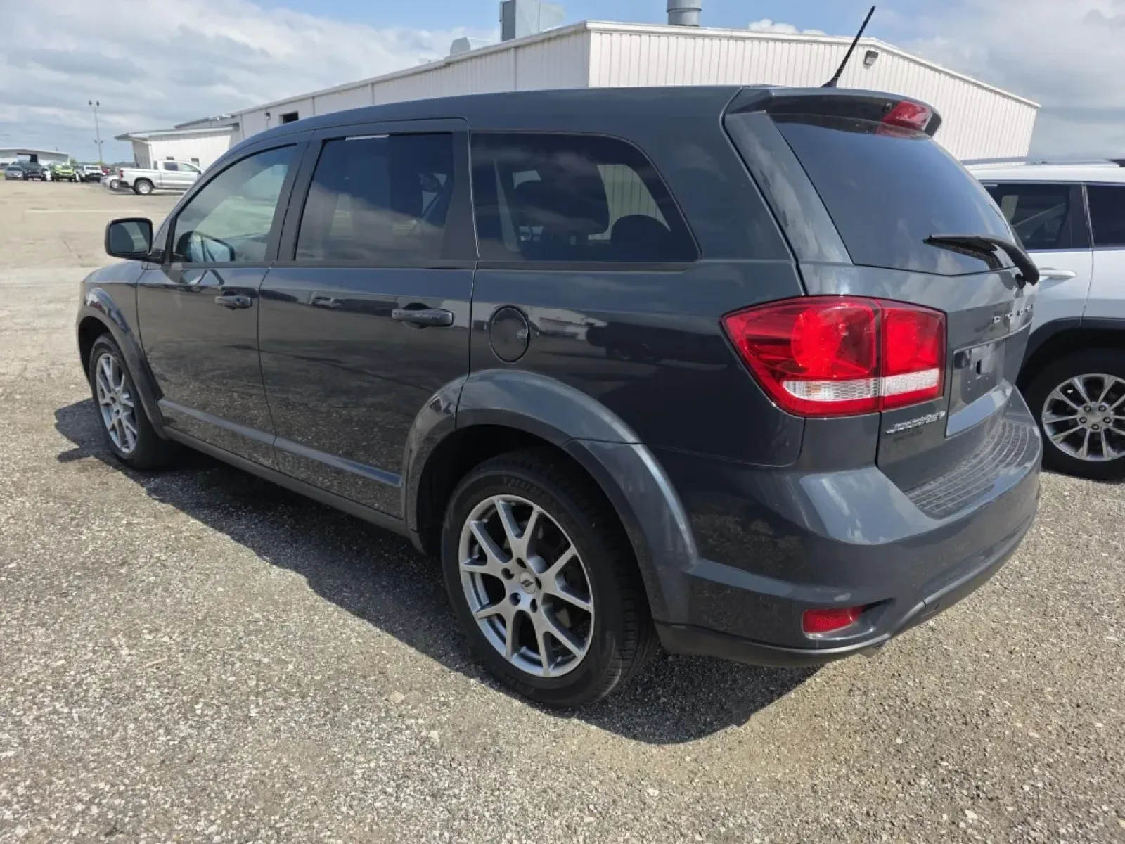 2018 Dodge Journey (3C4PDCEG1JT) with an Other engine, located at 15 Petro Dr, Warsaw, IN, 46582, (574) 306-0055, 41.273563, -85.857544 - **Unlock Adventure with the 2018 Dodge Journey Your Perfect Family SUV!**<br /> <br /> Are you ready to elevate your family adventures and weekend getaways? Look no further than this reliable 2018 Dodge Journey, a spacious and versatile SUV designed for families on the move. Whether you're navigati - Photo#1