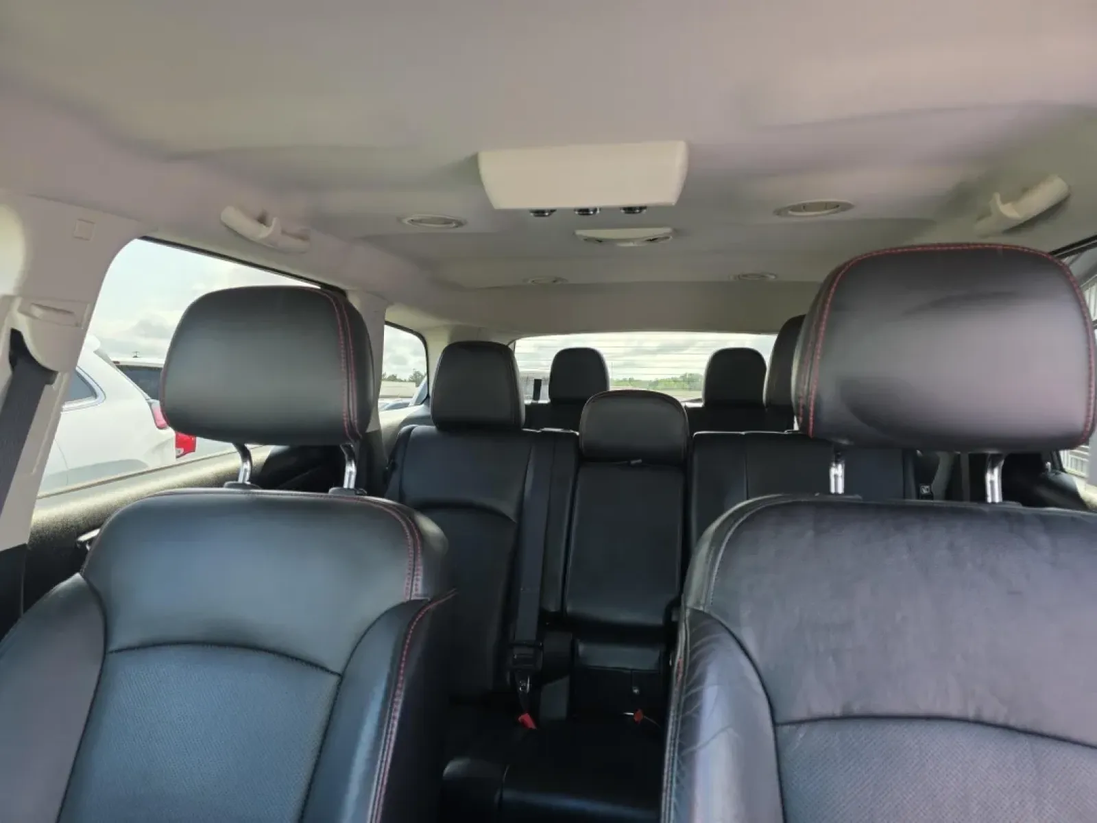 2018 Dodge Journey (3C4PDCEG1JT) with an Other engine, located at 15 Petro Dr, Warsaw, IN, 46582, (574) 306-0055, 41.273563, -85.857544 - **Unlock Adventure with the 2018 Dodge Journey Your Perfect Family SUV!**<br /> <br /> Are you ready to elevate your family adventures and weekend getaways? Look no further than this reliable 2018 Dodge Journey, a spacious and versatile SUV designed for families on the move. Whether you're navigati - Photo#4