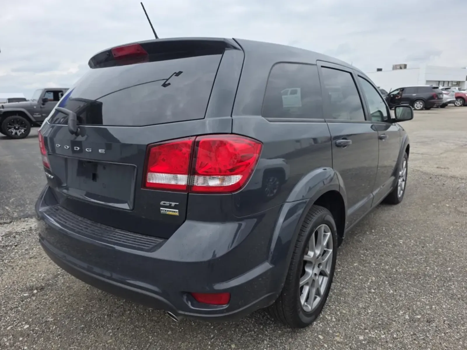 2018 Dodge Journey (3C4PDCEG1JT) with an Other engine, located at 15 Petro Dr, Warsaw, IN, 46582, (574) 306-0055, 41.273563, -85.857544 - **Unlock Adventure with the 2018 Dodge Journey Your Perfect Family SUV!**<br /> <br /> Are you ready to elevate your family adventures and weekend getaways? Look no further than this reliable 2018 Dodge Journey, a spacious and versatile SUV designed for families on the move. Whether you're navigati - Photo#8