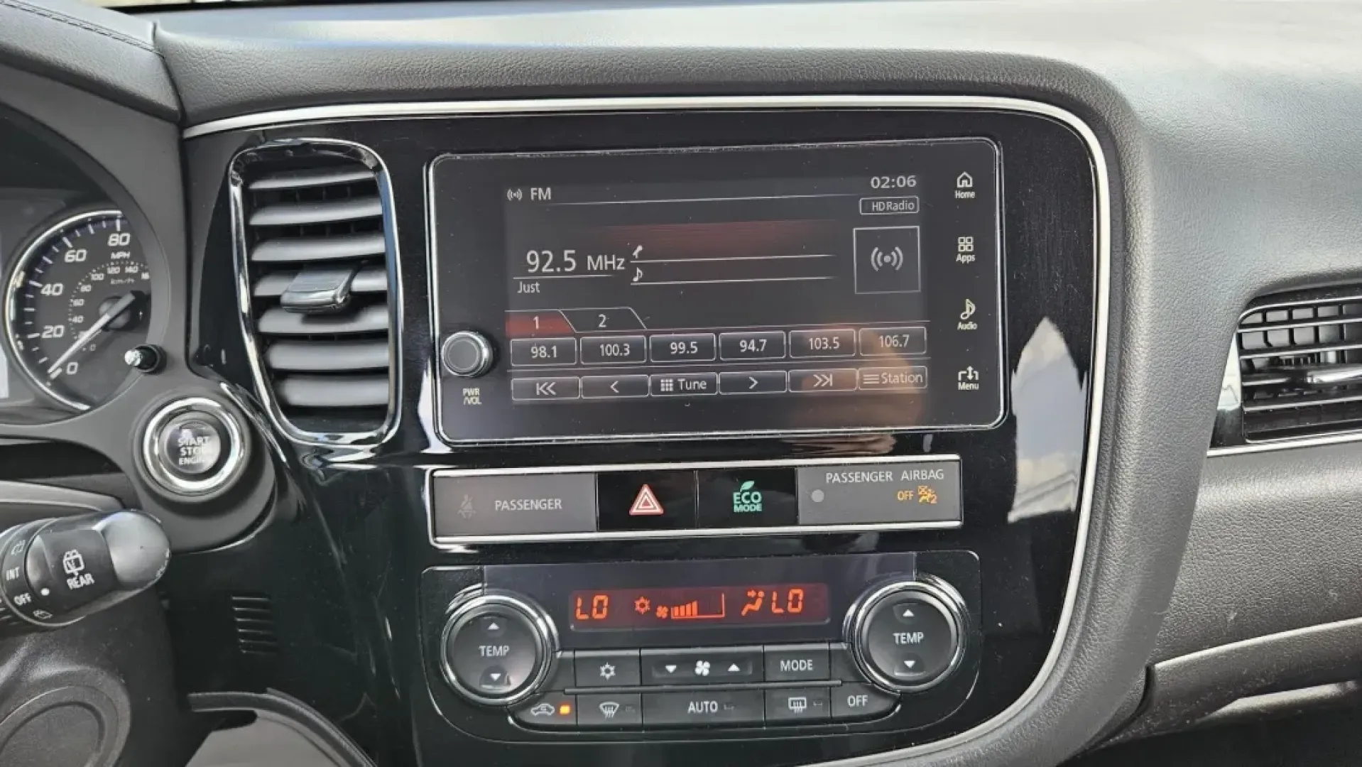 2019 Mitsubishi Outlander (JA4AZ3A31KZ) with an Other engine, located at 5744 Central Avenue, Toledo, OH, 43615, (419) 724-0130, 41.676781, -83.682137 - **Discover Your Next Adventure with the 2019 Mitsubishi Outlander at Auto Credit in Toledo, OH!**<br /> <br /> Are you ready to elevate your family outings, weekend adventures, or daily commutes? The 2019 Mitsubishi Outlander is the perfect SUV for those seeking versatility without compromising on s - Photo#9