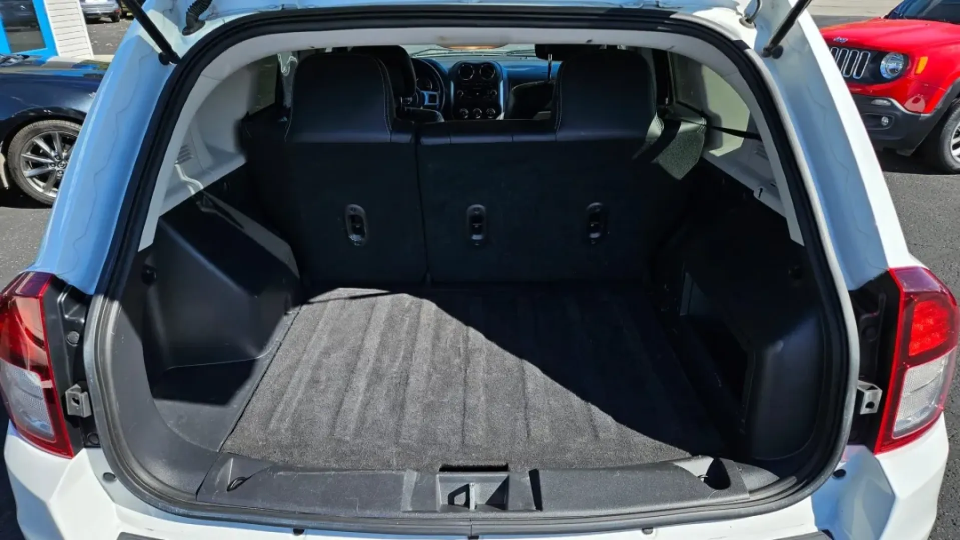 2016 Jeep Compass (1C4NJCEA7GD) with an Other engine, located at 5744 Central Avenue, Toledo, OH, 43615, (419) 724-0130, 41.676781, -83.682137 - Are you ready to embark on new adventures with a vehicle that combines style, utility, and reliability? Meet the 2016 Jeep Compass, a versatile SUV that's perfect for both city drives and weekend excursions. Whether you're navigating Toledo's busy downtown streets or heading out with family for a sc - Photo#5