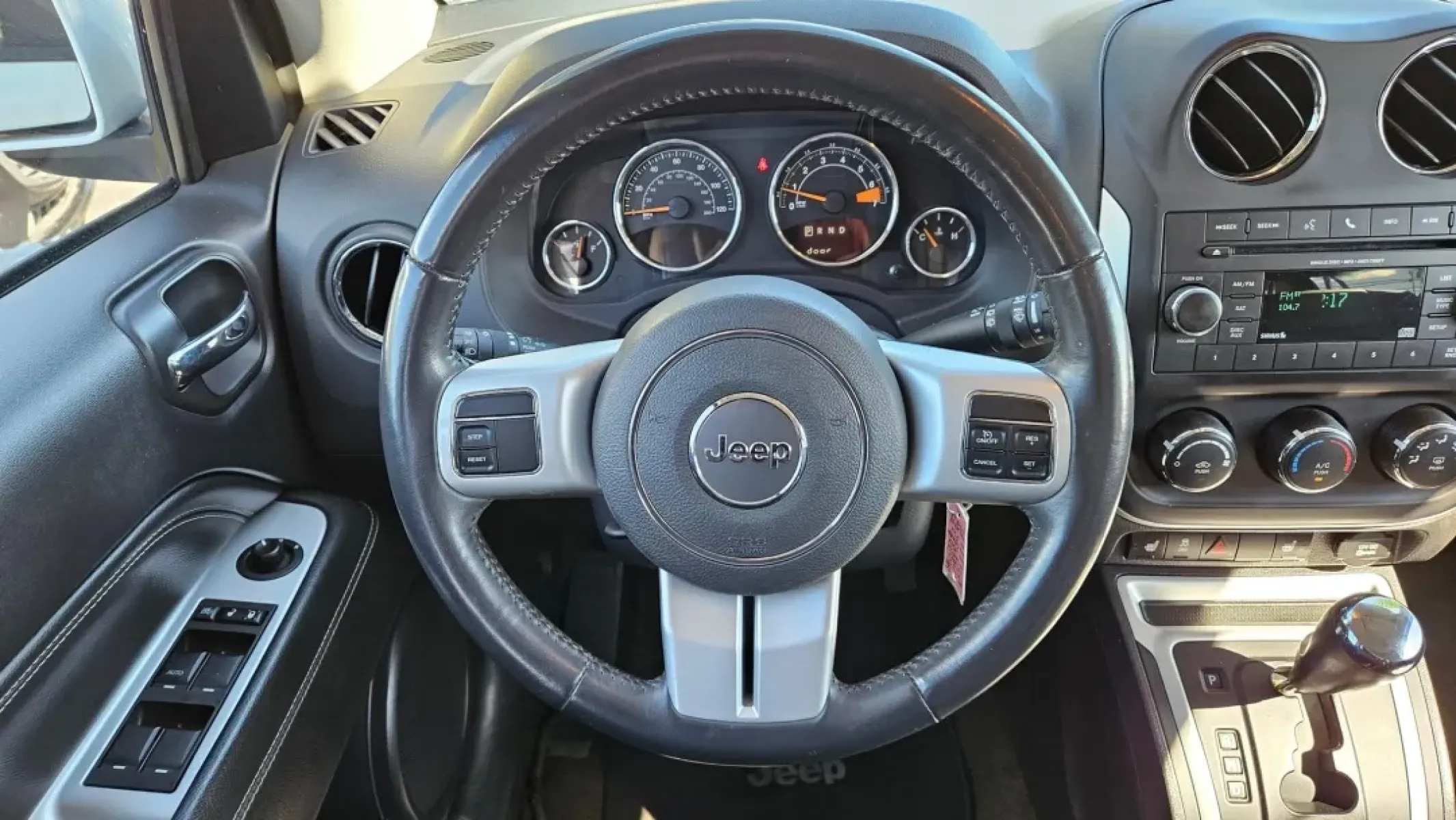 2016 Jeep Compass (1C4NJCEA7GD) with an Other engine, located at 5744 Central Avenue, Toledo, OH, 43615, (419) 724-0130, 41.676781, -83.682137 - Are you ready to embark on new adventures with a vehicle that combines style, utility, and reliability? Meet the 2016 Jeep Compass, a versatile SUV that's perfect for both city drives and weekend excursions. Whether you're navigating Toledo's busy downtown streets or heading out with family for a sc - Photo#9