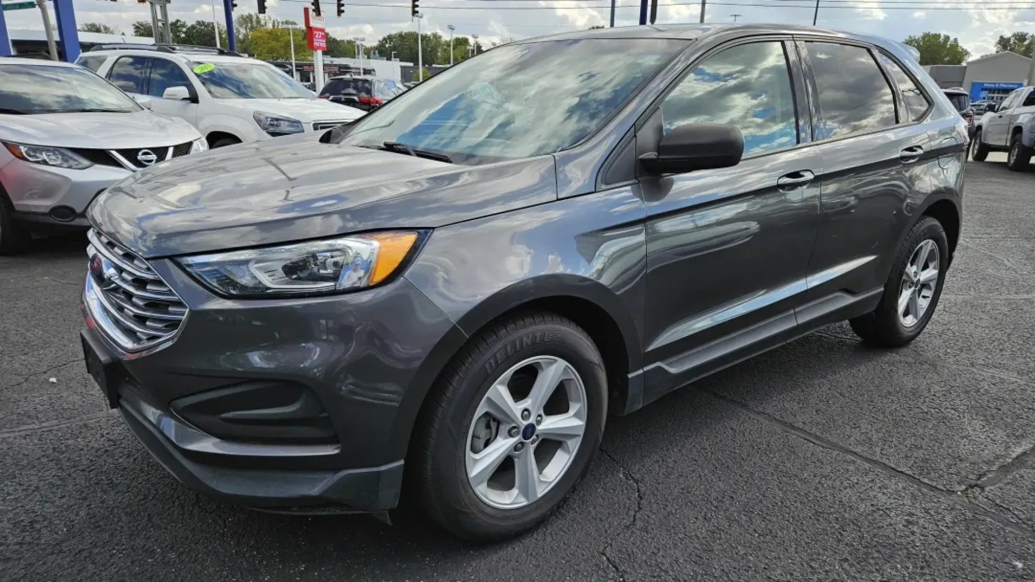 2019 Ford Edge (2FMPK3G96KB) with an Other engine, located at 5744 Central Avenue, Toledo, OH, 43615, (419) 724-0130, 41.676781, -83.682137 - Discover the perfect blend of style, comfort, and versatility with the **2019 Ford Edge**, now available at **Auto Credit in Toledo, Ohio**. Whether you're a growing family in need of a reliable SUV for school runs, or a commuter searching for a vehicle that balances functionality with a touch of fl - Photo#1