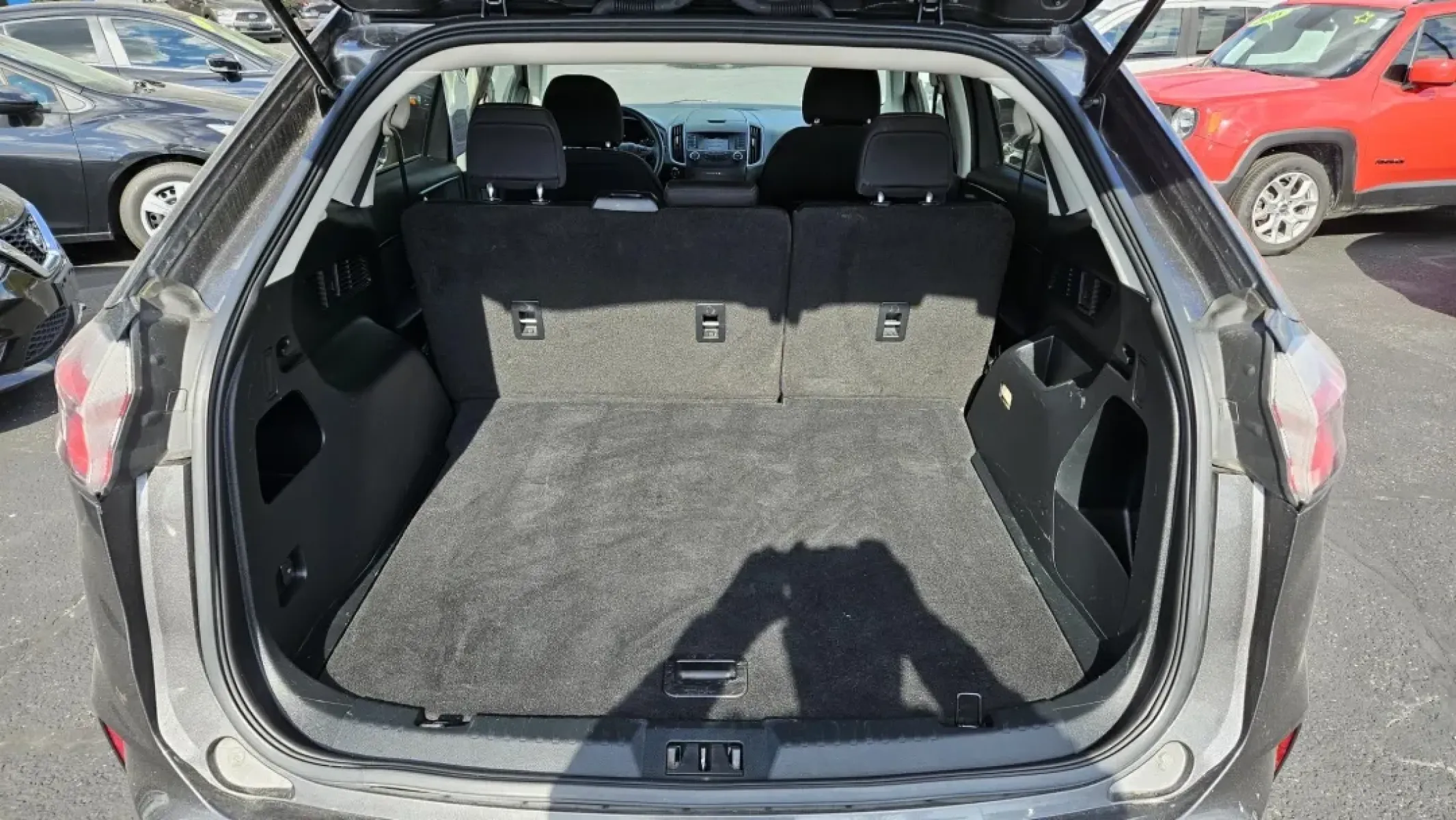 2019 Ford Edge (2FMPK3G96KB) with an Other engine, located at 5744 Central Avenue, Toledo, OH, 43615, (419) 724-0130, 41.676781, -83.682137 - Discover the perfect blend of style, comfort, and versatility with the **2019 Ford Edge**, now available at **Auto Credit in Toledo, Ohio**. Whether you're a growing family in need of a reliable SUV for school runs, or a commuter searching for a vehicle that balances functionality with a touch of fl - Photo#4